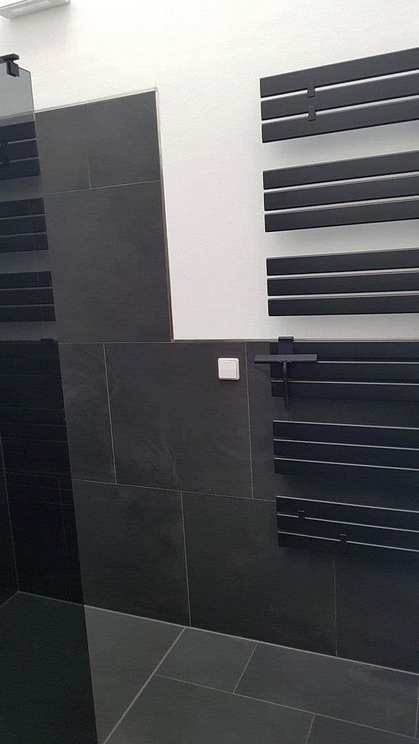 Prenájom bytu 4-izbový 100 m², Oelsnitzer Str. 19, Hof, Bavorsko Prenájom bytu 4-izbový 100 m², Oelsnitzer Str. 19, Hof, Bavorsko