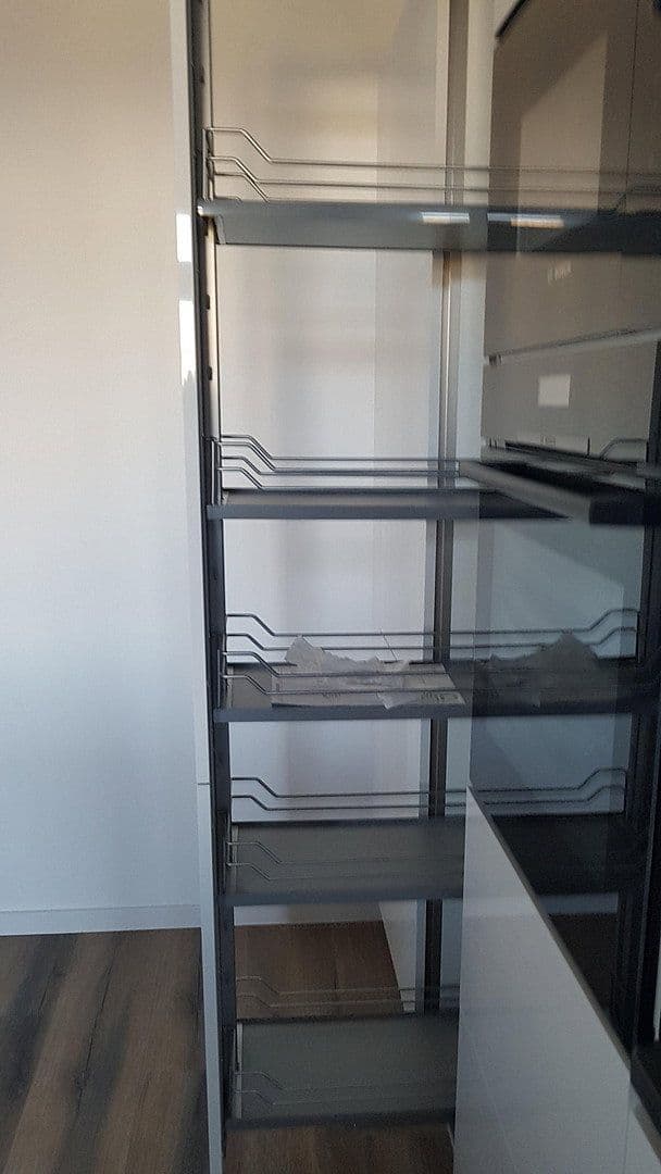 Prenájom bytu 4-izbový 100 m², Oelsnitzer Str. 19, Hof, Bavorsko Prenájom bytu 4-izbový 100 m², Oelsnitzer Str. 19, Hof, Bavorsko