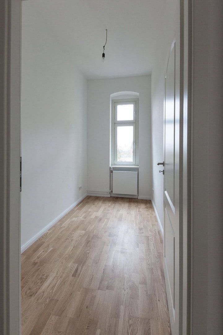 Predaj bytu 4-izbový 108 m², Unter den Eichen 94b, Berlin, Berlín Predaj bytu 4-izbový 108 m², Unter den Eichen 94b, Berlin, Berlín