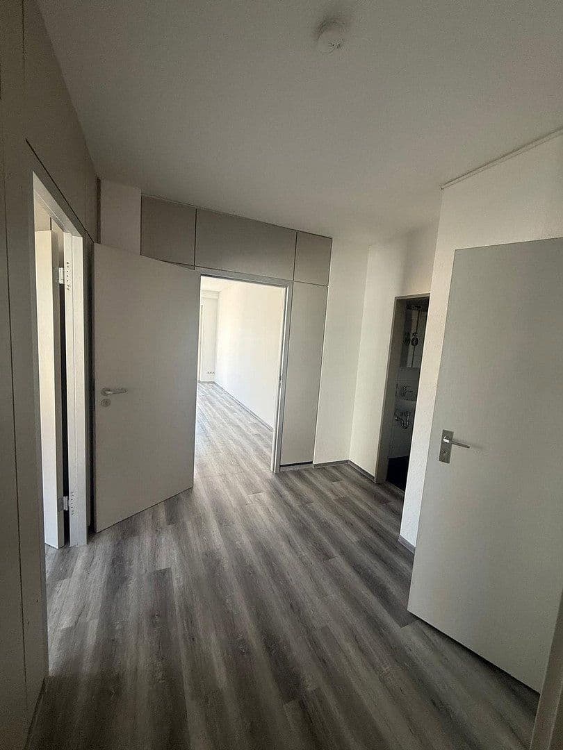Prenájom bytu 3-izbový 90 m², Schwabstraße 6, Sigmaringen, Bádensko-Wurttembersko Prenájom bytu 3-izbový 90 m², Schwabstraße 6, Sigmaringen, Bádensko-Wurttembersko