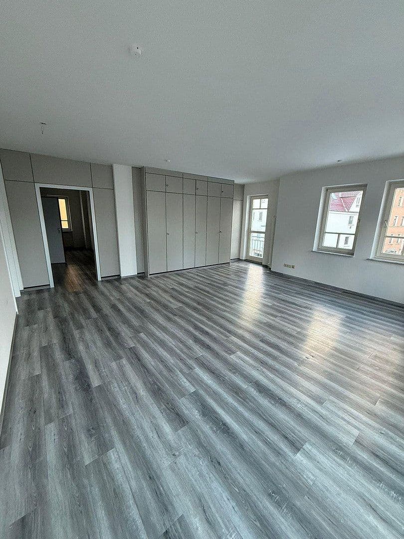 Prenájom bytu 3-izbový 90 m², Schwabstraße 6, Sigmaringen, Bádensko-Wurttembersko Prenájom bytu 3-izbový 90 m², Schwabstraße 6, Sigmaringen, Bádensko-Wurttembersko