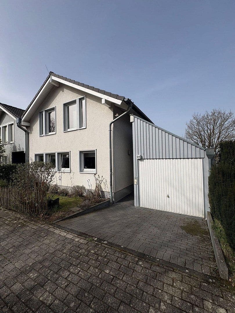 Predaj domu 213 m², pozemek 313 m², Wuppertal, Severné Porýnie - Westfálsko Predaj domu 213 m², pozemek 313 m², Wuppertal, Severné Porýnie - Westfálsko