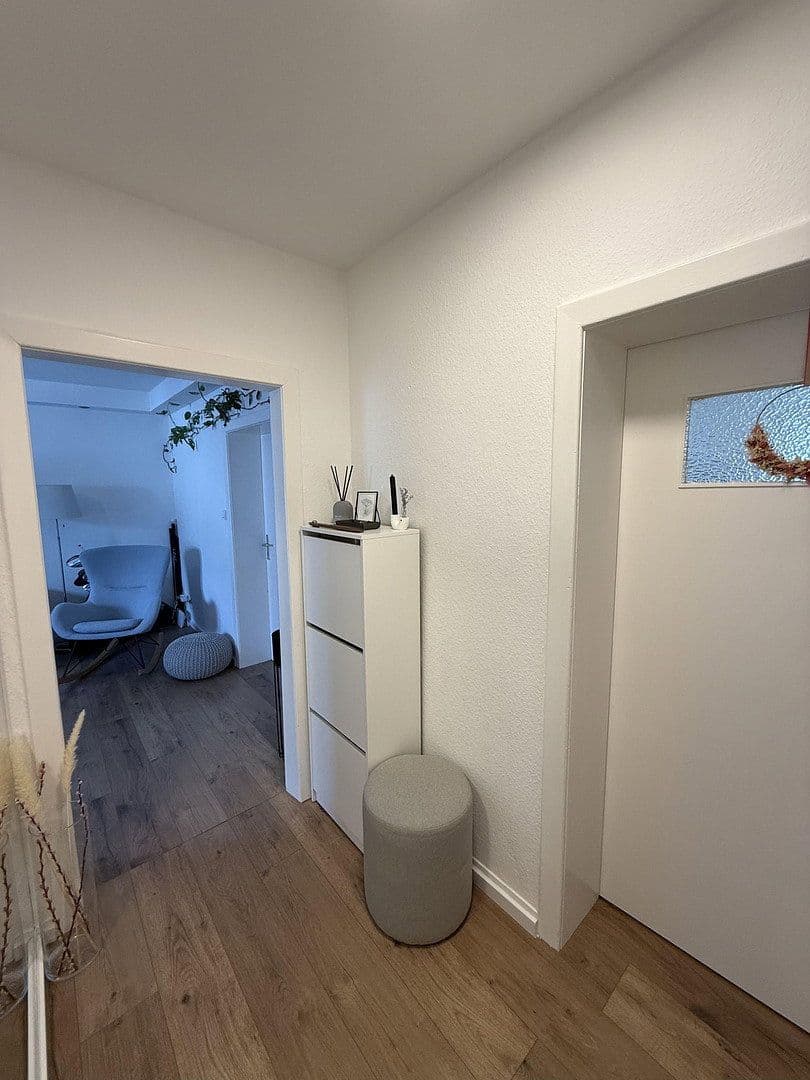 Prenájom bytu 2-izbový 57 m², Meerbusch, Severné Porýnie - Westfálsko Prenájom bytu 2-izbový 57 m², Meerbusch, Severné Porýnie - Westfálsko