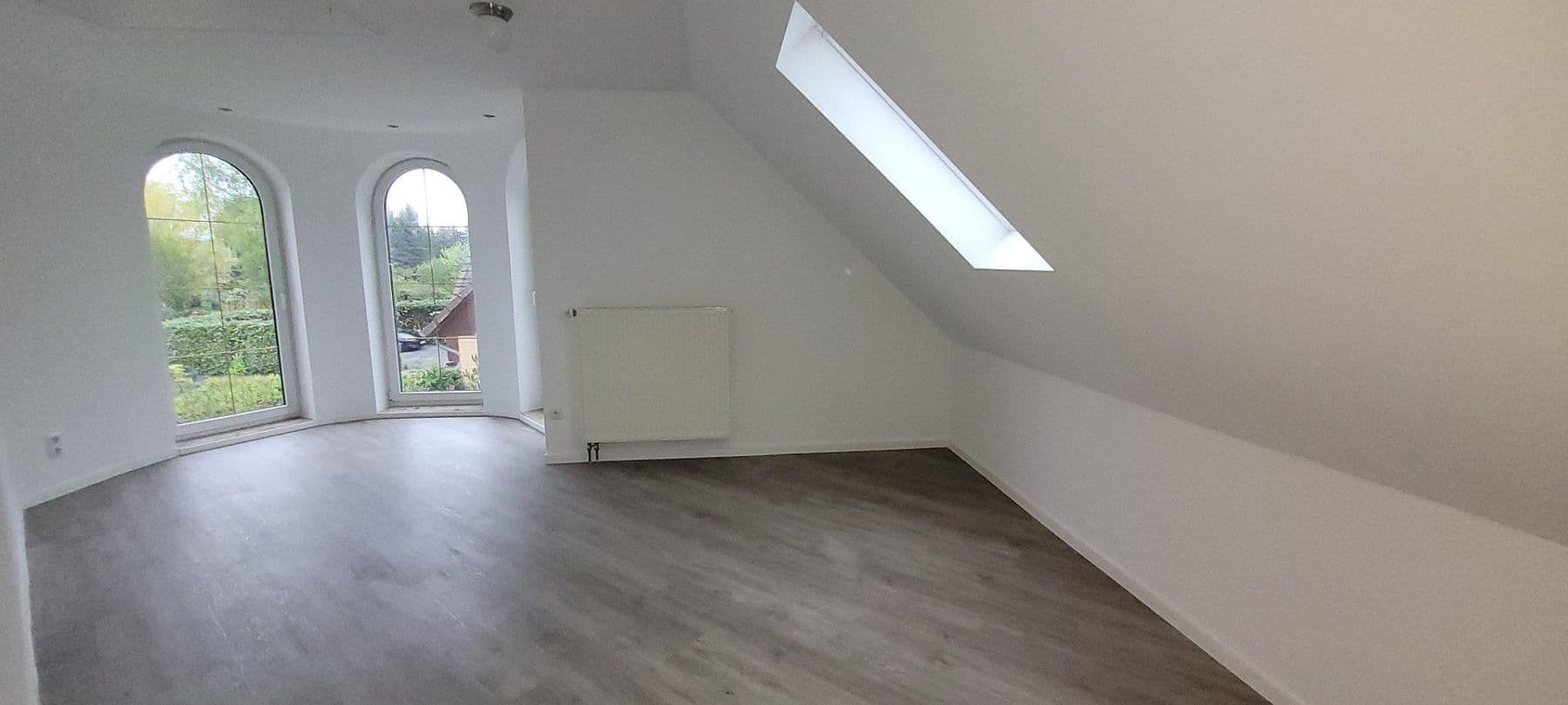 Predaj domu 250 m², pozemek 2.284 m², Schwerin, Meklenbursko-Predpomoransko Predaj domu 250 m², pozemek 2.284 m², Schwerin, Meklenbursko-Predpomoransko