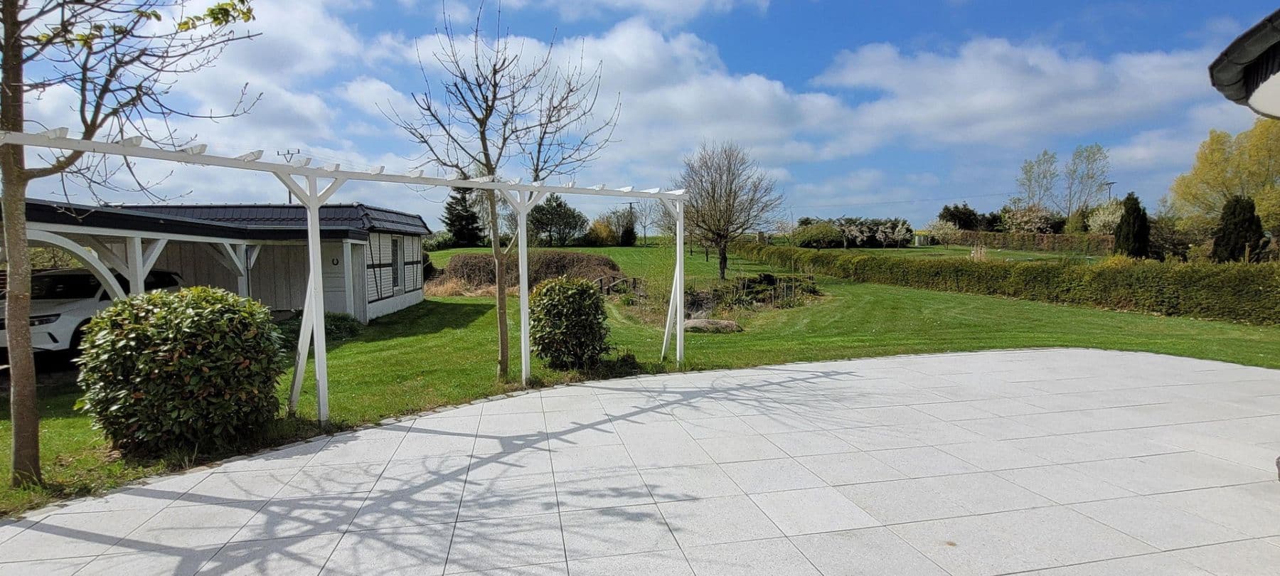 Predaj domu 250 m², pozemek 2.284 m², Schwerin, Meklenbursko-Predpomoransko Predaj domu 250 m², pozemek 2.284 m², Schwerin, Meklenbursko-Predpomoransko
