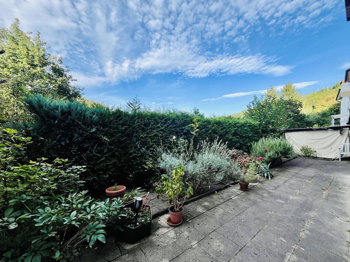 Predaj domu 146 m², pozemek 1.550 m², Neuenbürg, Bádensko-Wurttembersko Predaj domu 146 m², pozemek 1.550 m², Neuenbürg, Bádensko-Wurttembersko