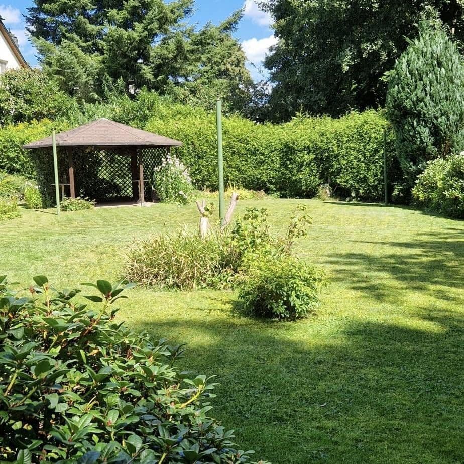 Predaj domu 115 m², pozemek 2.082 m², Lindenallee 43, Mühlenbecker Land, Brandenbursko Predaj domu 115 m², pozemek 2.082 m², Lindenallee 43, Mühlenbecker Land, Brandenbursko