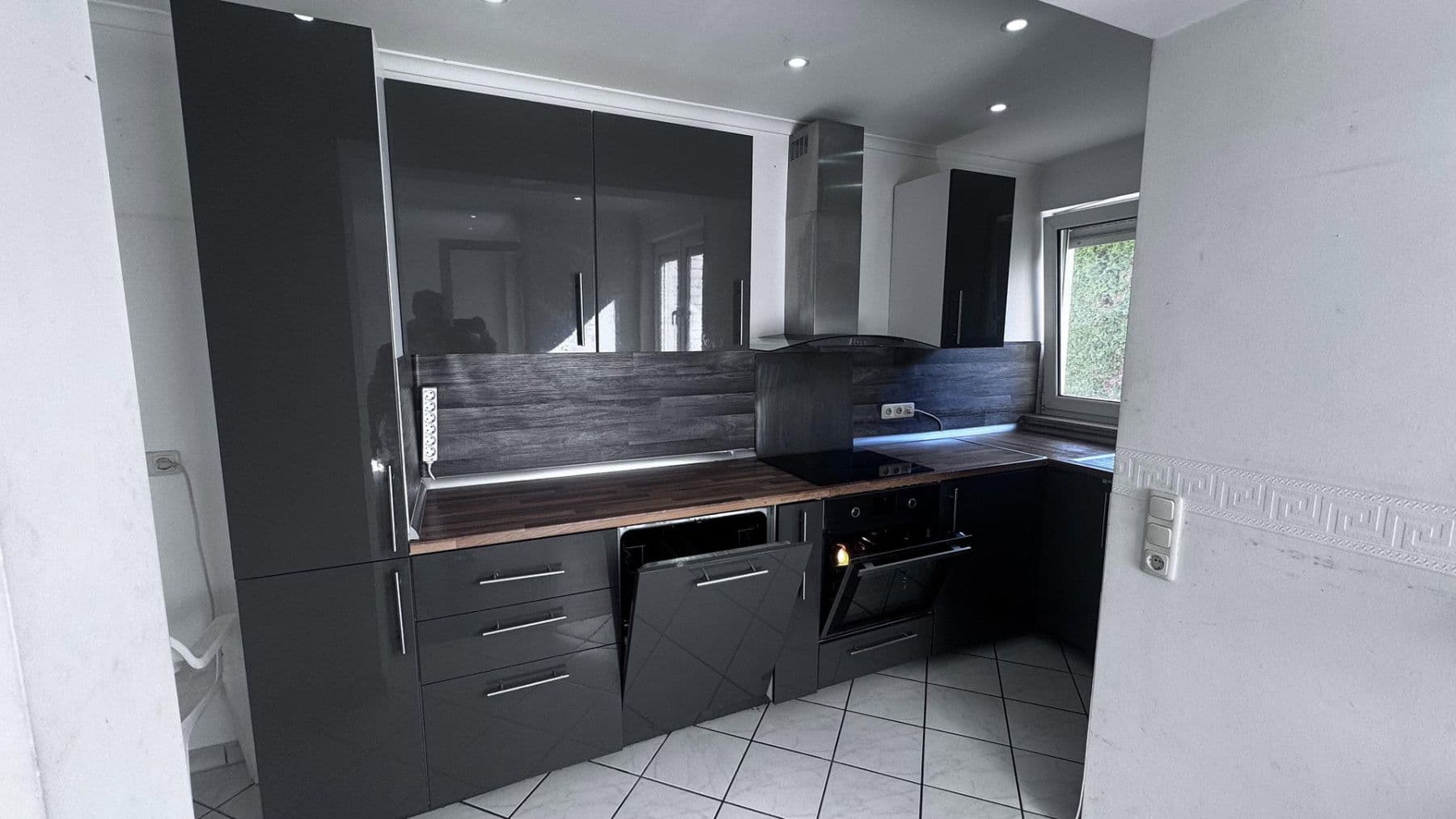 Predaj bytu 2-izbový 52 m², Erich-Ollenhauer Straße 270a, Wiesbaden, Hesensko Predaj bytu 2-izbový 52 m², Erich-Ollenhauer Straße 270a, Wiesbaden, Hesensko
