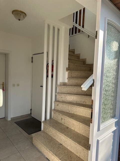 Predaj bytu 2-izbový 75 m², Brinkum, Dolné Sasko Predaj bytu 2-izbový 75 m², Brinkum, Dolné Sasko