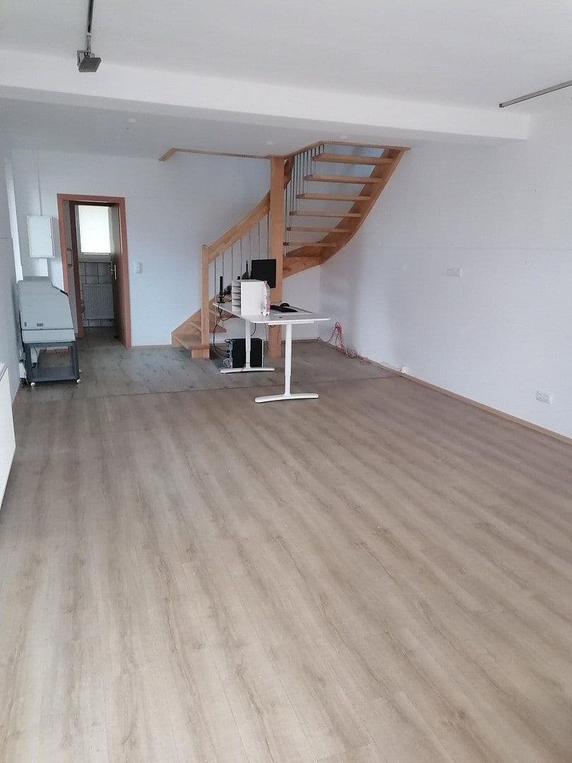 Prenájom kancelárie 90 m², Satowerstraße 75c, Kritzmow, Meklenbursko-Predpomoransko Prenájom kancelárie 90 m², Satowerstraße 75c, Kritzmow, Meklenbursko-Predpomoransko