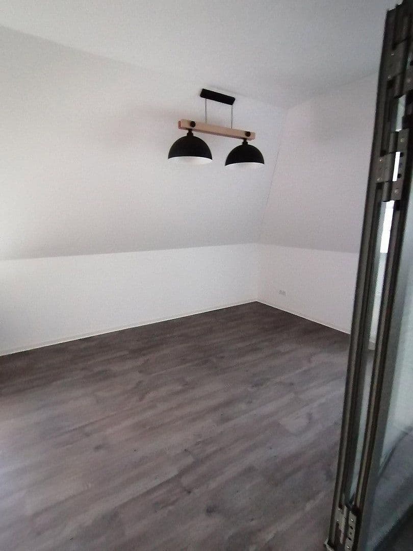 Prenájom kancelárie 90 m², Satowerstraße 75c, Kritzmow, Meklenbursko-Predpomoransko Prenájom kancelárie 90 m², Satowerstraße 75c, Kritzmow, Meklenbursko-Predpomoransko