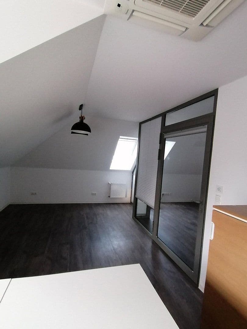Prenájom kancelárie 90 m², Satowerstraße 75c, Kritzmow, Meklenbursko-Predpomoransko Prenájom kancelárie 90 m², Satowerstraße 75c, Kritzmow, Meklenbursko-Predpomoransko