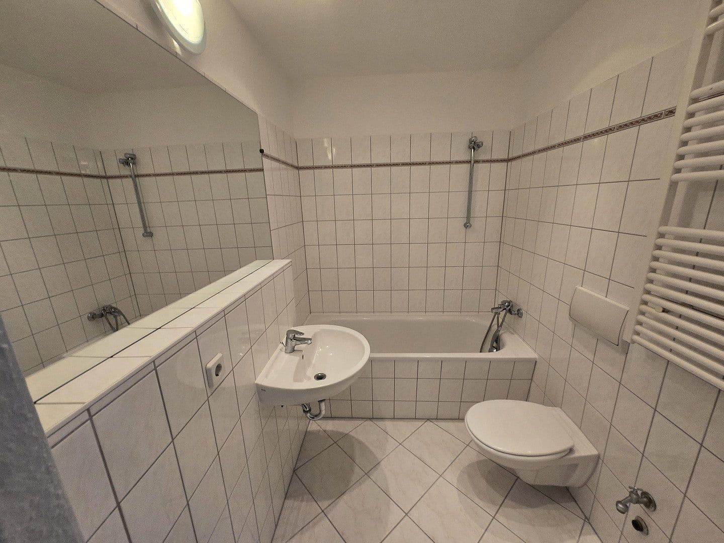 Prenájom bytu 4-izbový 77 m², Pilzheide 11, Heideblick, Brandenbursko Prenájom bytu 4-izbový 77 m², Pilzheide 11, Heideblick, Brandenbursko