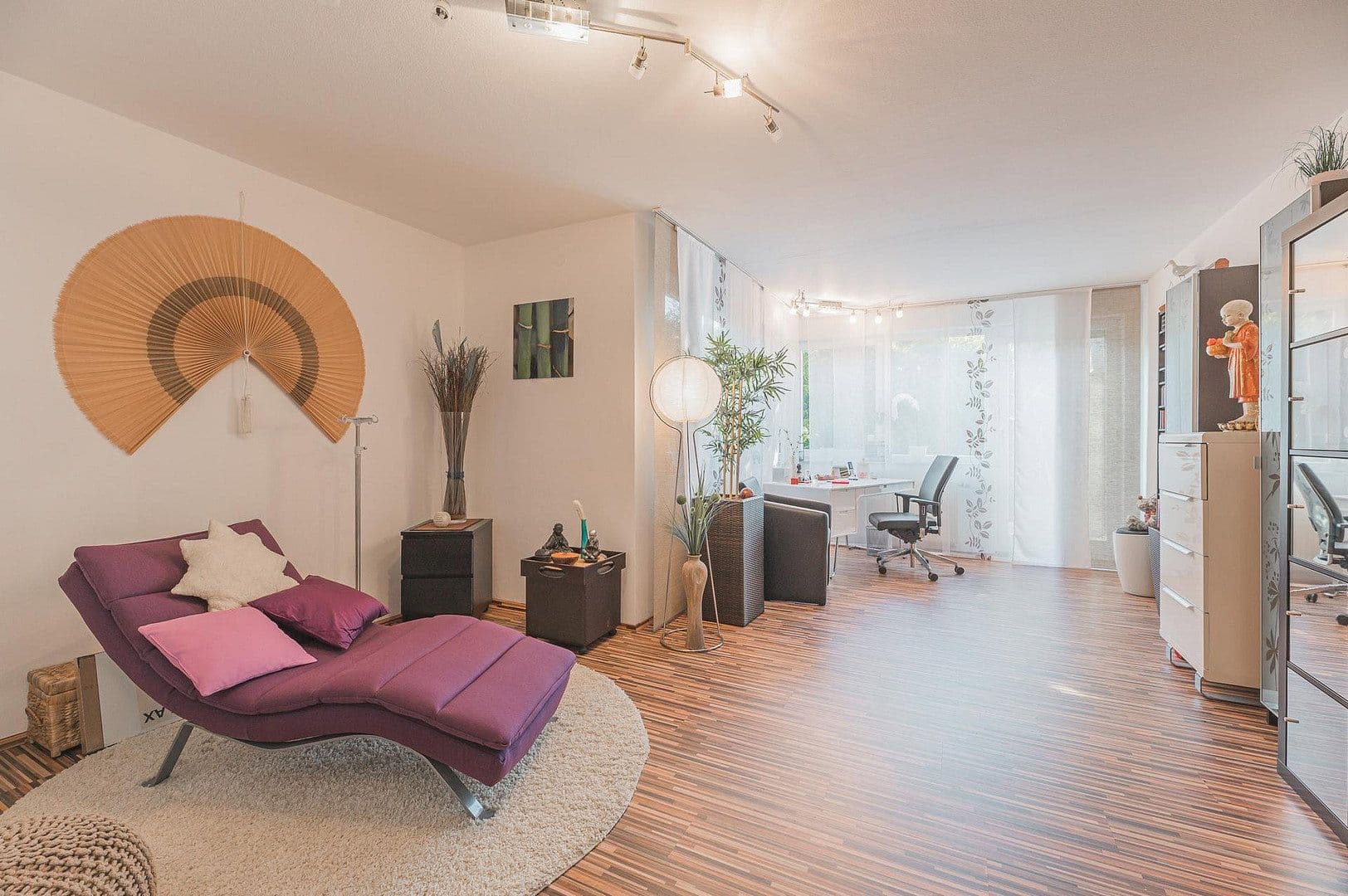 Predaj domu 283 m², pozemek 433 m², Weissach, Bádensko-Wurttembersko Predaj domu 283 m², pozemek 433 m², Weissach, Bádensko-Wurttembersko