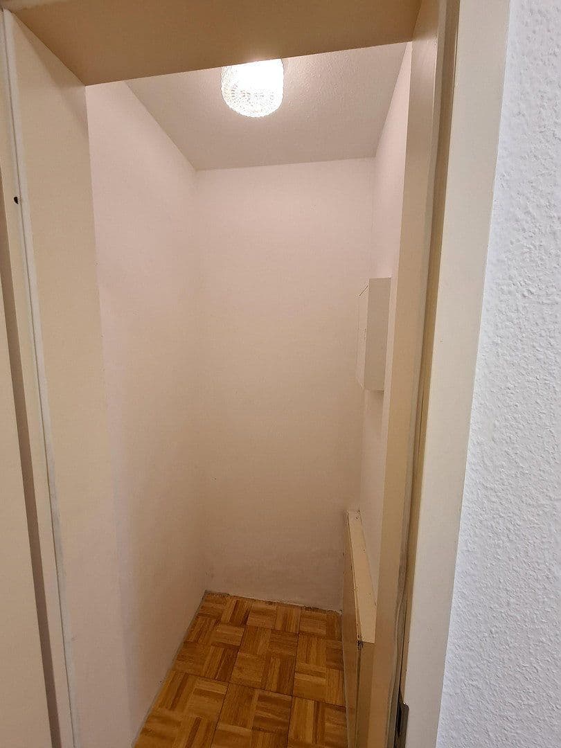 Prenájom bytu 2-izbový 52 m², Darmstadt, Hesensko Prenájom bytu 2-izbový 52 m², Darmstadt, Hesensko