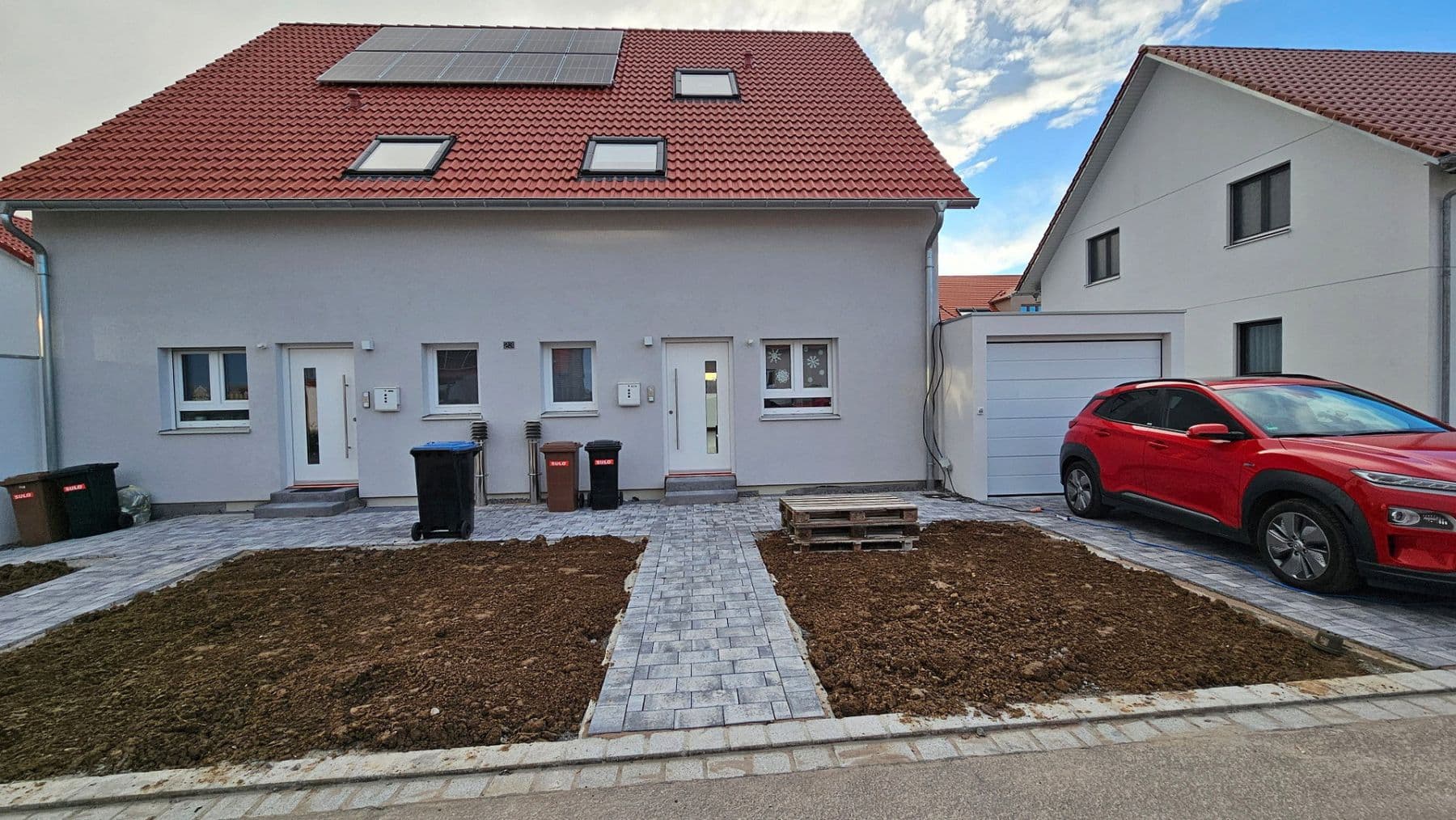 Prenájom bytu 4-izbový 150 m², Schwäbisch Hall, Bádensko-Wurttembersko Prenájom bytu 4-izbový 150 m², Schwäbisch Hall, Bádensko-Wurttembersko