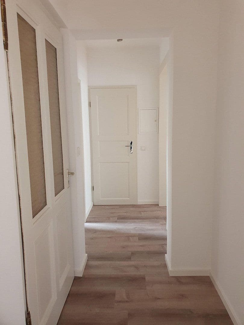 Prenájom bytu 3-izbový 90 m², Wuppertal OT Barmen, Severné Porýnie - Westfálsko Prenájom bytu 3-izbový 90 m², Wuppertal OT Barmen, Severné Porýnie - Westfálsko