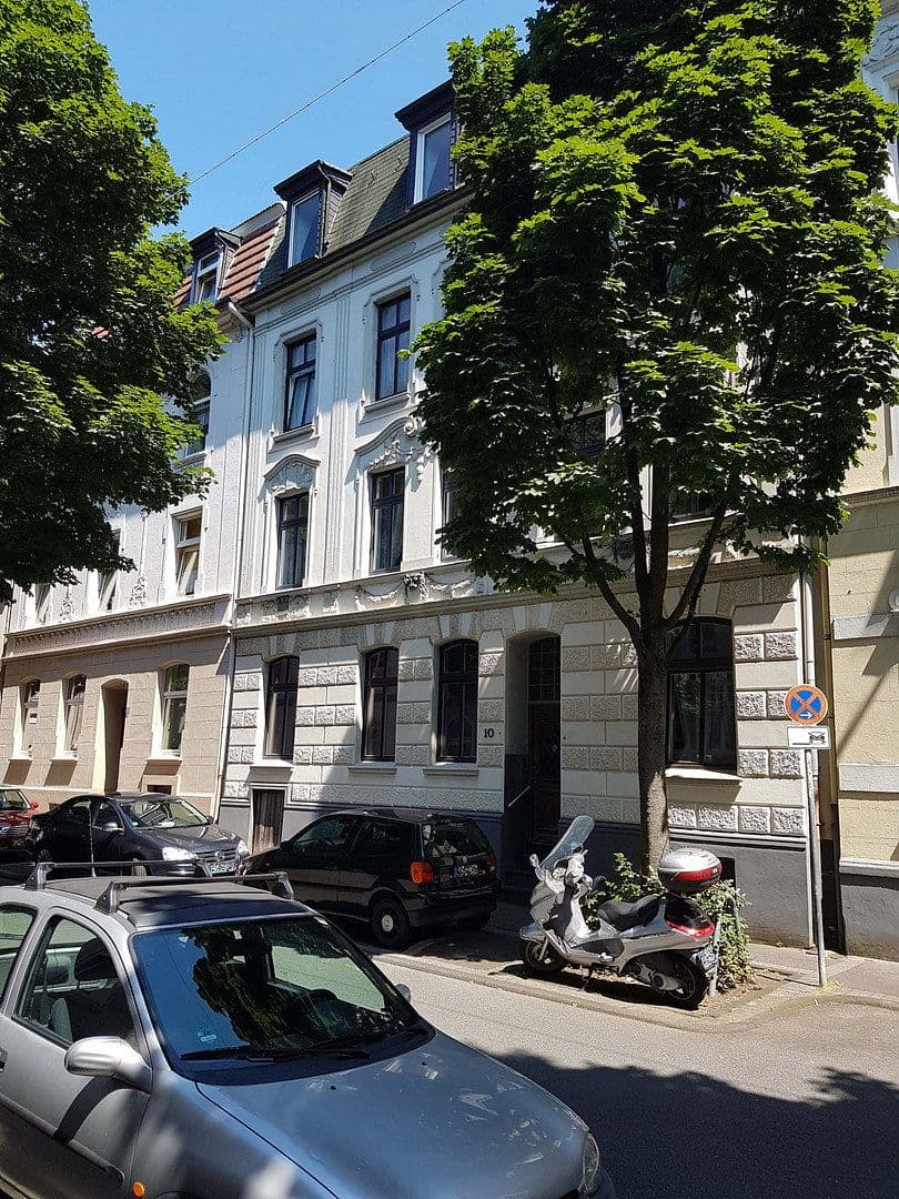 Prenájom bytu 3-izbový 90 m², Wuppertal OT Barmen, Severné Porýnie - Westfálsko Prenájom bytu 3-izbový 90 m², Wuppertal OT Barmen, Severné Porýnie - Westfálsko