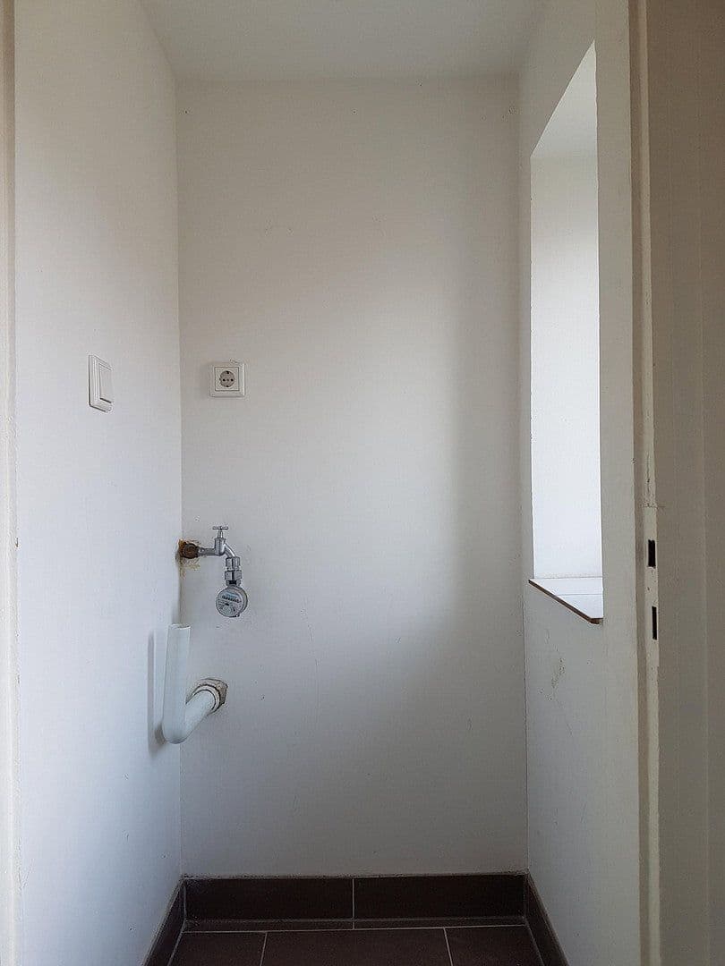 Prenájom bytu 3-izbový 90 m², Wuppertal OT Barmen, Severné Porýnie - Westfálsko Prenájom bytu 3-izbový 90 m², Wuppertal OT Barmen, Severné Porýnie - Westfálsko