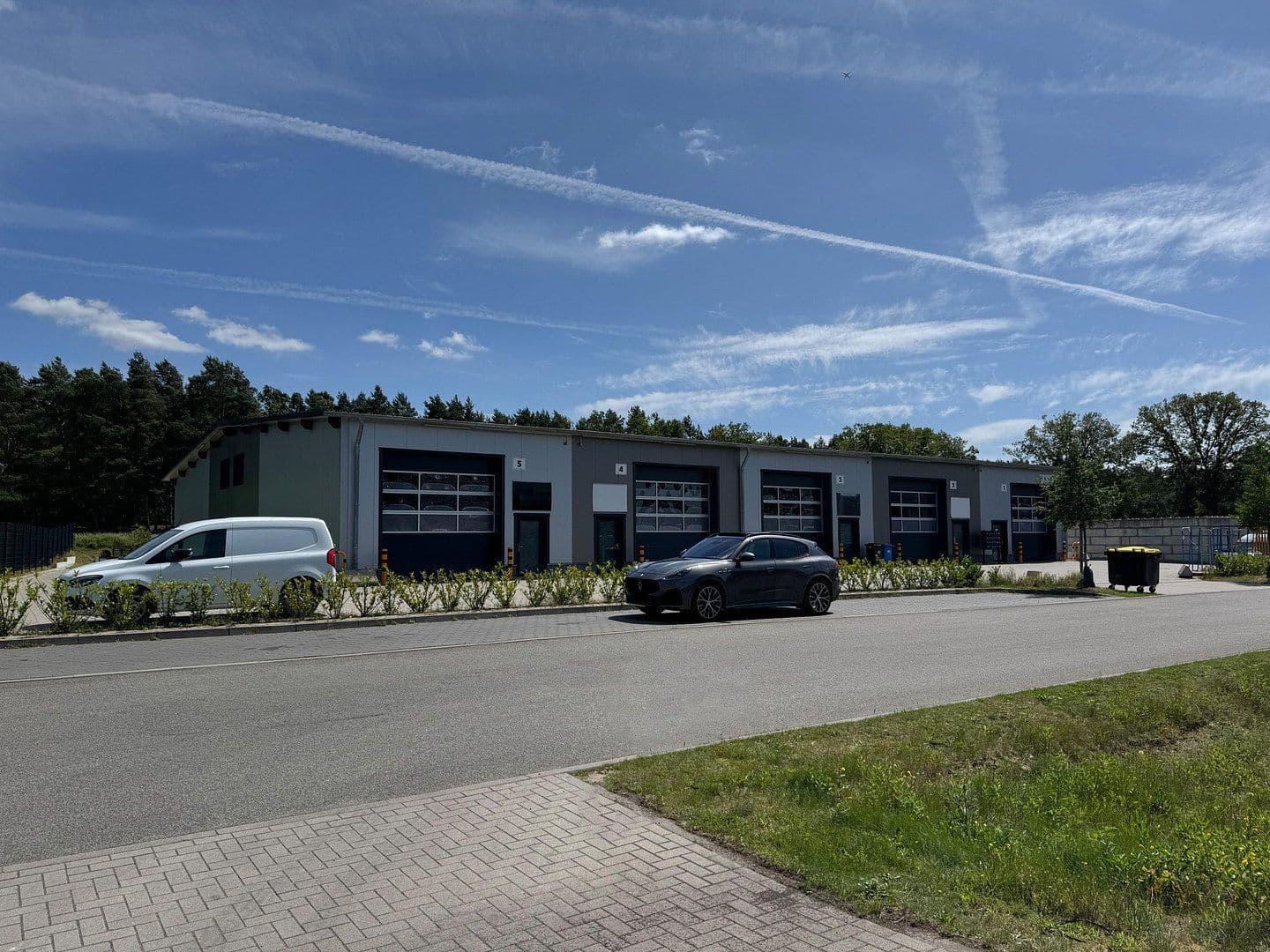 Prenájom nebytového priestoru 160 m², Butenring 6, Ellerau, Šlezvicko-Holštajnsko Prenájom nebytového priestoru 160 m², Butenring 6, Ellerau, Šlezvicko-Holštajnsko