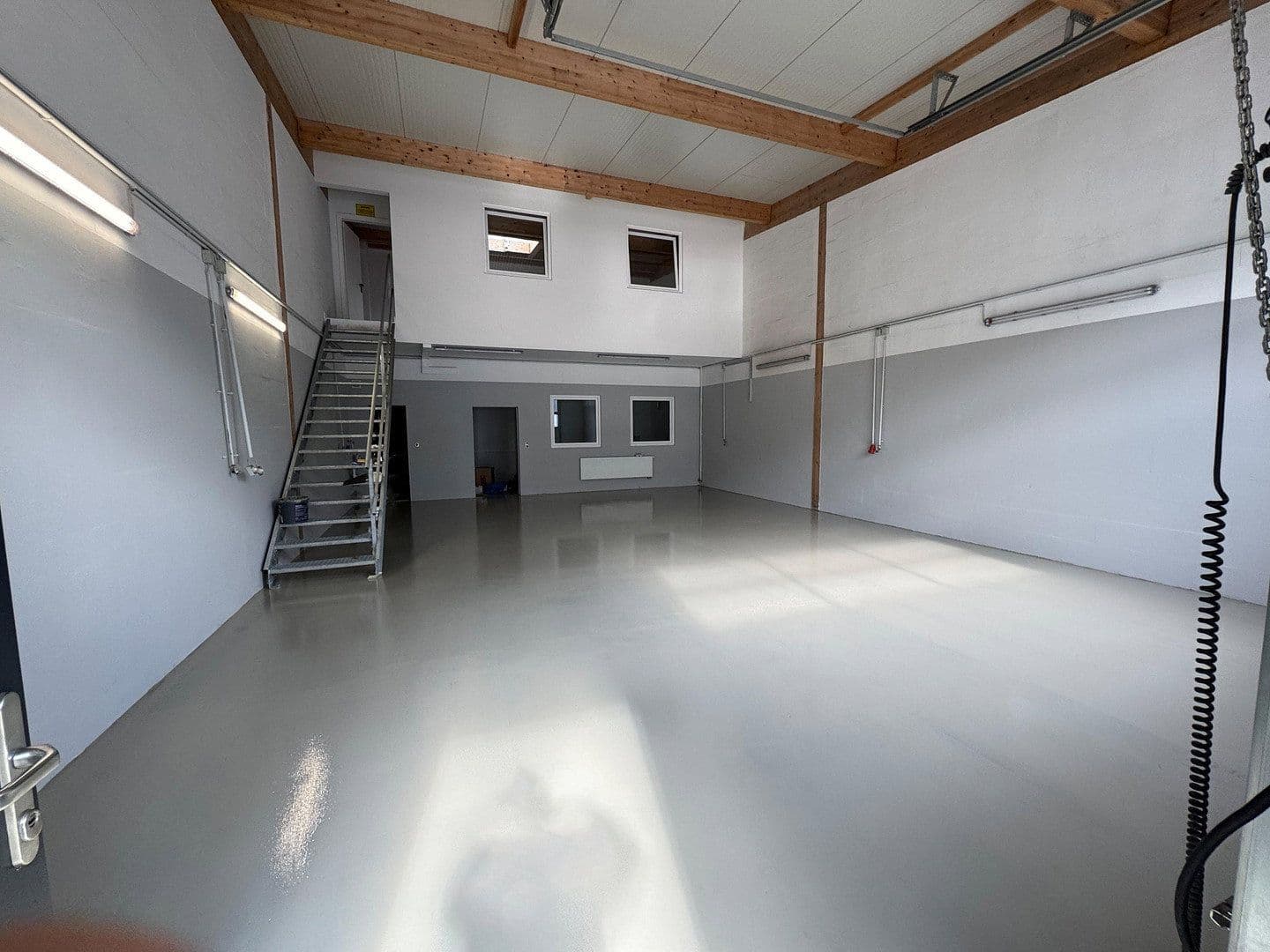 Prenájom nebytového priestoru 160 m², Butenring 6, Ellerau, Šlezvicko-Holštajnsko Prenájom nebytového priestoru 160 m², Butenring 6, Ellerau, Šlezvicko-Holštajnsko