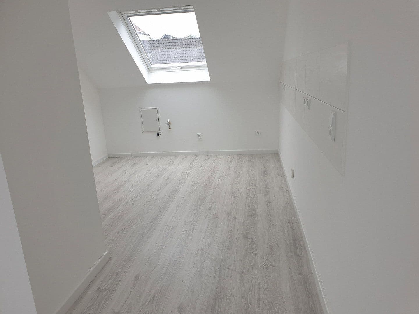 Prenájom bytu 2-izbový 70 m², Bicherouxstraße 17, Herzogenrath, Severné Porýnie - Westfálsko Prenájom bytu 2-izbový 70 m², Bicherouxstraße 17, Herzogenrath, Severné Porýnie - Westfálsko