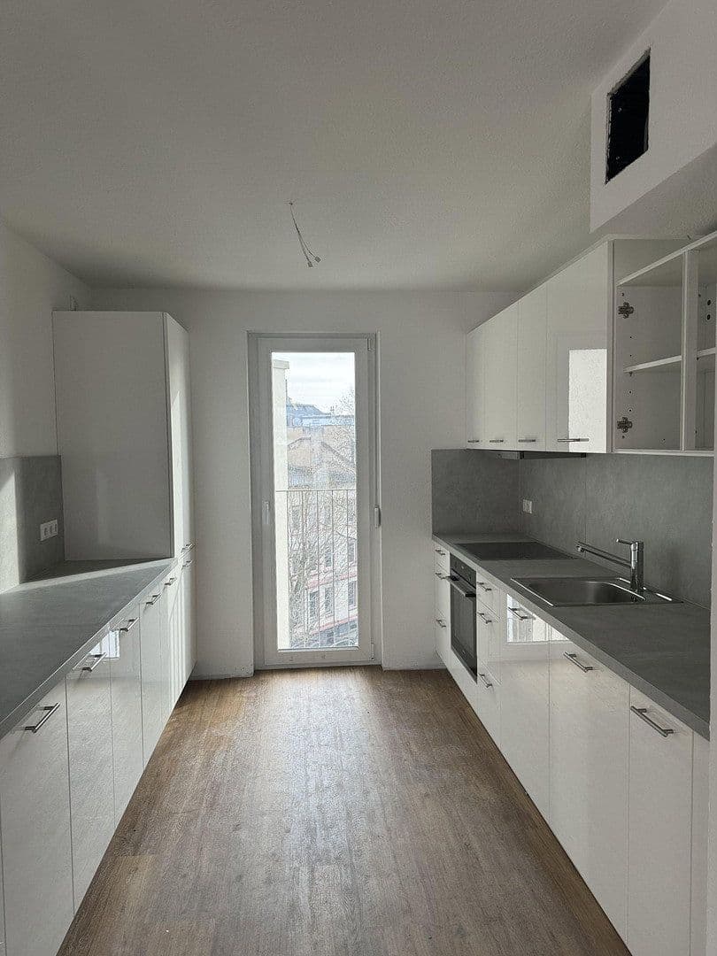 Prenájom bytu 4-izbový 102 m², Offenbach am Main, Hesensko Prenájom bytu 4-izbový 102 m², Offenbach am Main, Hesensko