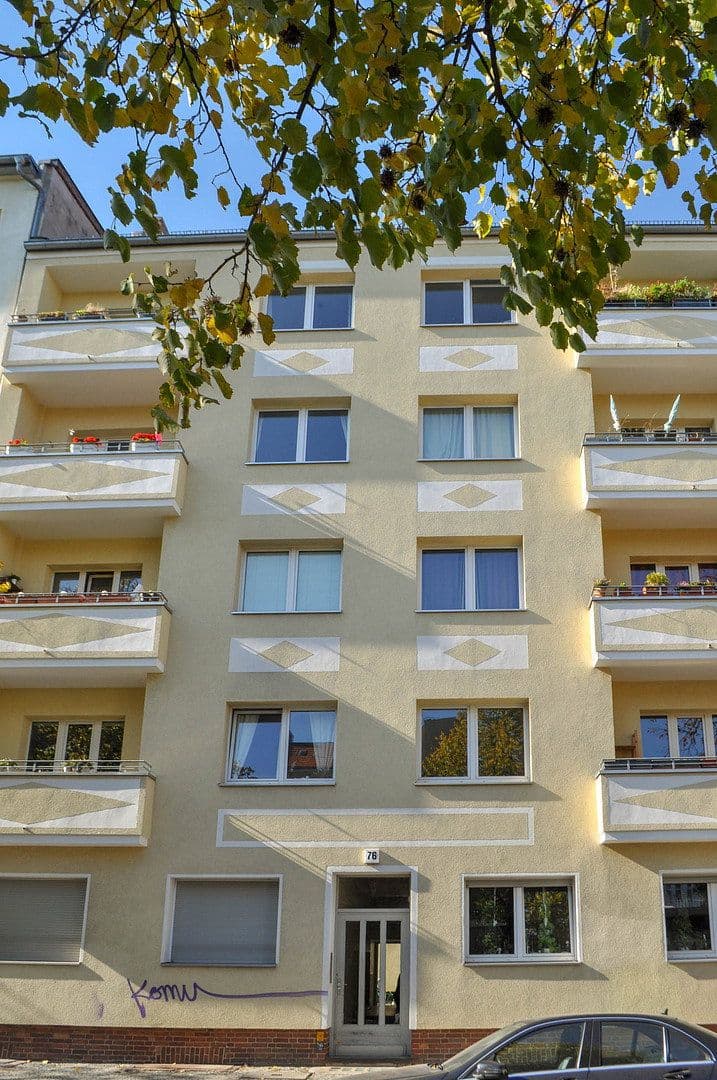 Prenájom bytu 1-izbový 28 m², Leberstr. 76, Berlin, Berlín Prenájom bytu 1-izbový 28 m², Leberstr. 76, Berlin, Berlín