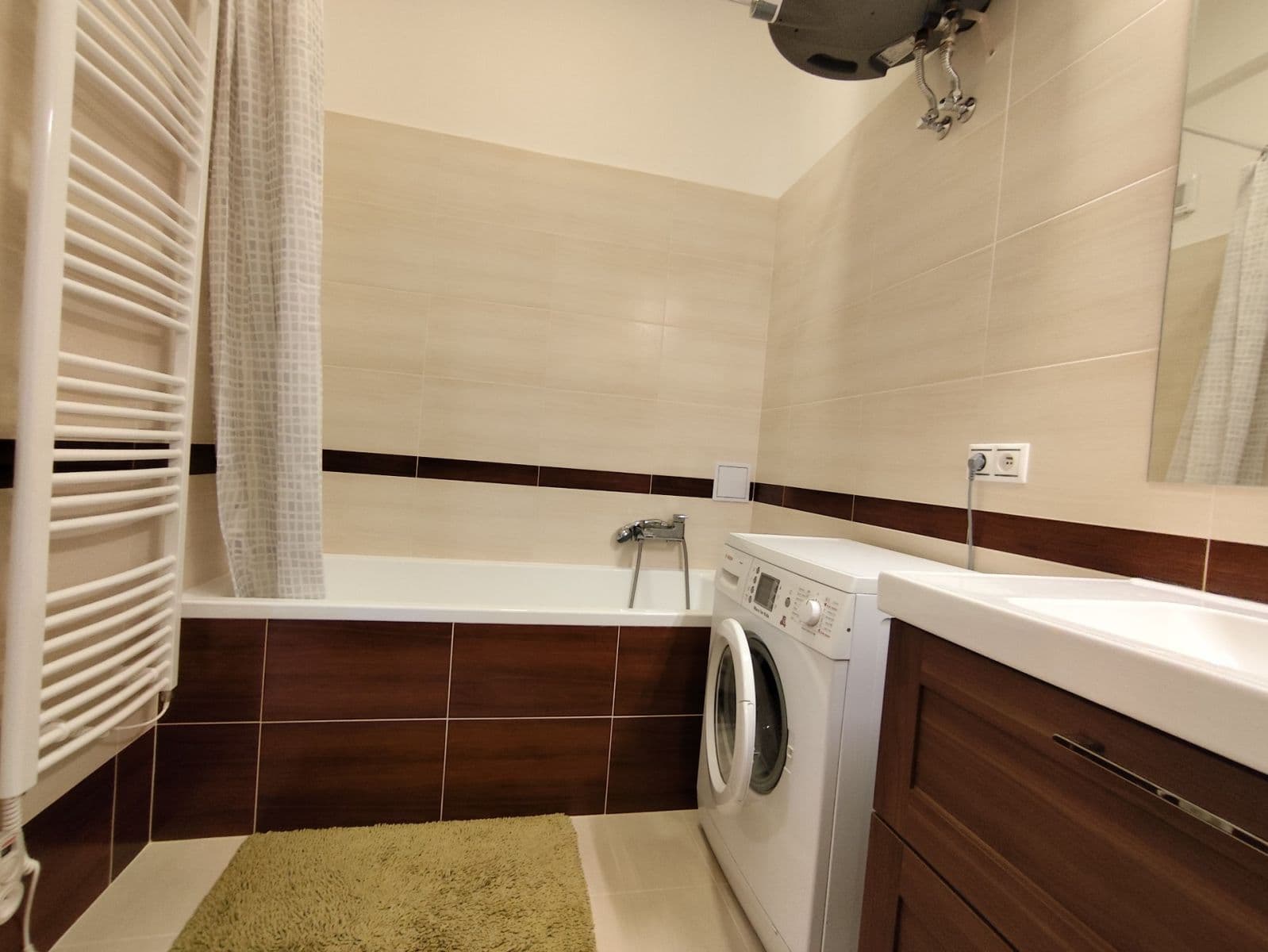 Prenájom bytu 1-izbový 43 m², V Zálomu, Praha, Praha Prenájom bytu 1-izbový 43 m², V Zálomu, Praha, Praha