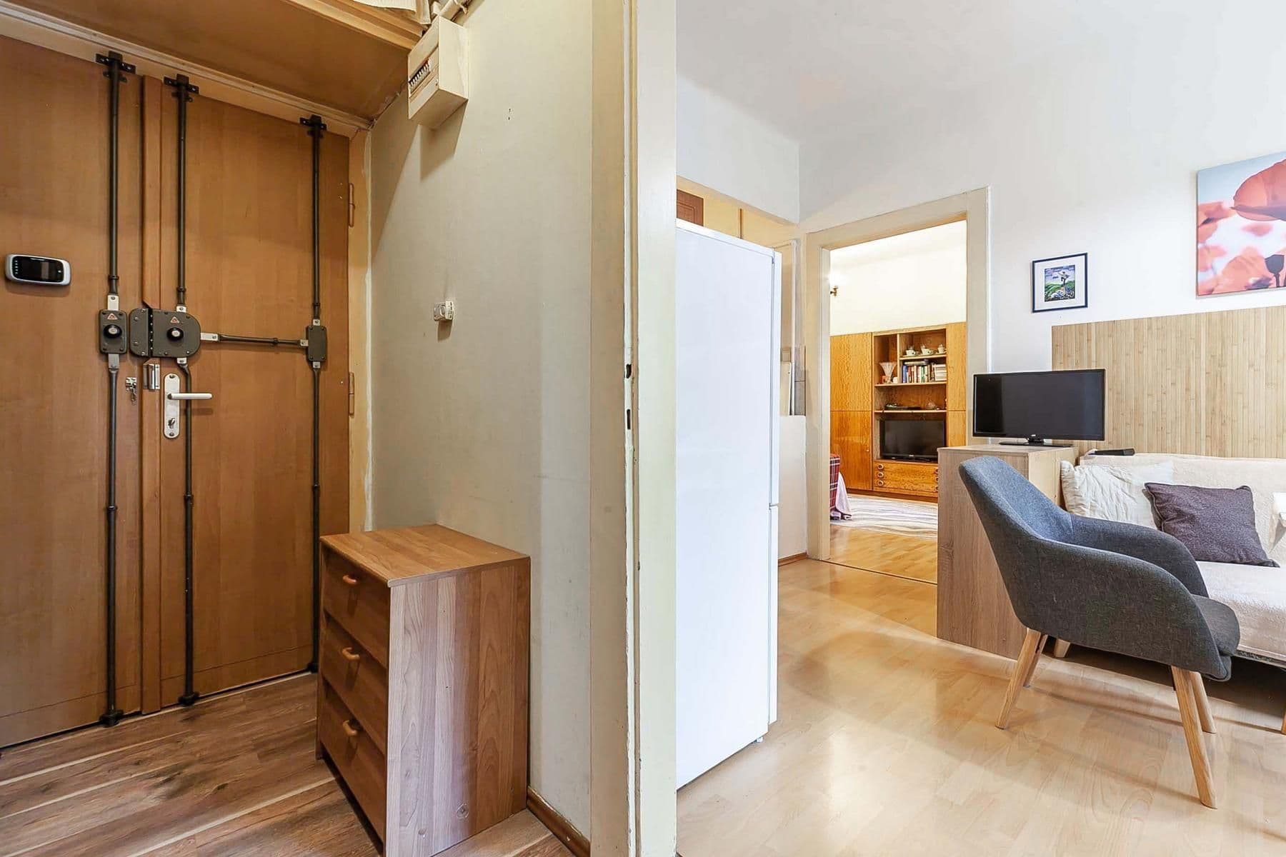 Predaj bytu 2-izbový 41 m², Nemocniční, Praha, Praha Predaj bytu 2-izbový 41 m², Nemocniční, Praha, Praha