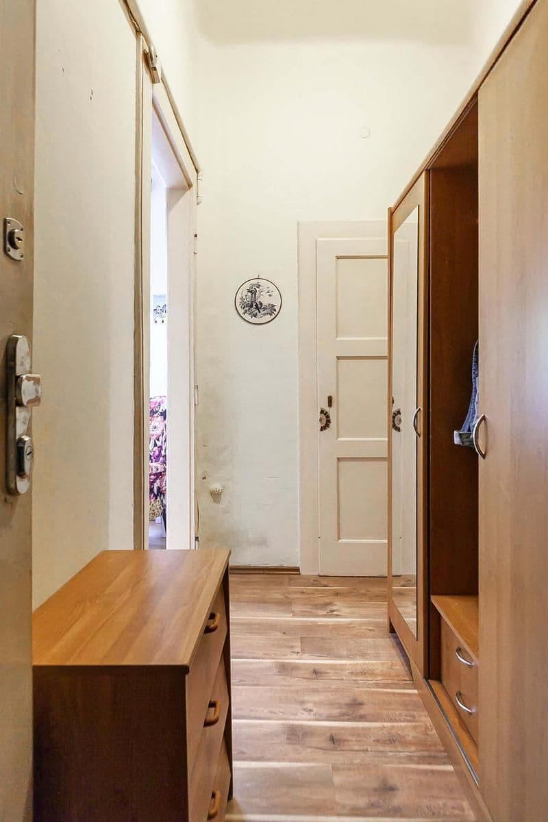 Predaj bytu 2-izbový 41 m², Nemocniční, Praha, Praha Predaj bytu 2-izbový 41 m², Nemocniční, Praha, Praha
