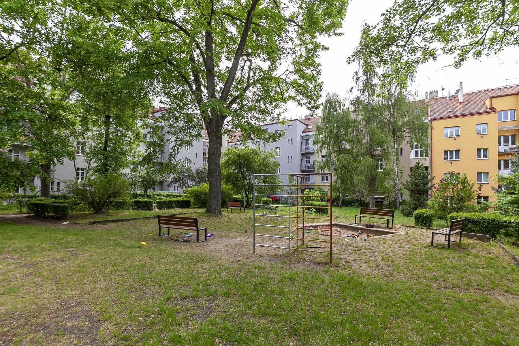 Predaj bytu 2-izbový 41 m², Nemocniční, Praha, Praha Predaj bytu 2-izbový 41 m², Nemocniční, Praha, Praha