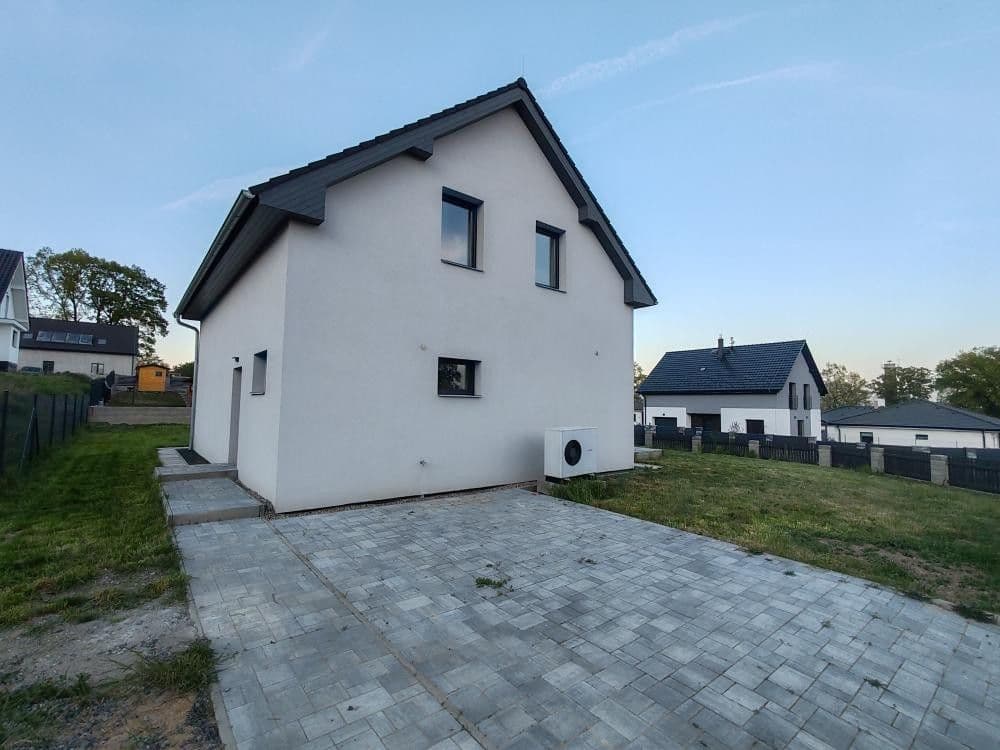 Predaj domu 207 m², pozemek 723 m², Ke Koupališti, Jirkov, Ústecký kraj Predaj domu 207 m², pozemek 723 m², Ke Koupališti, Jirkov, Ústecký kraj