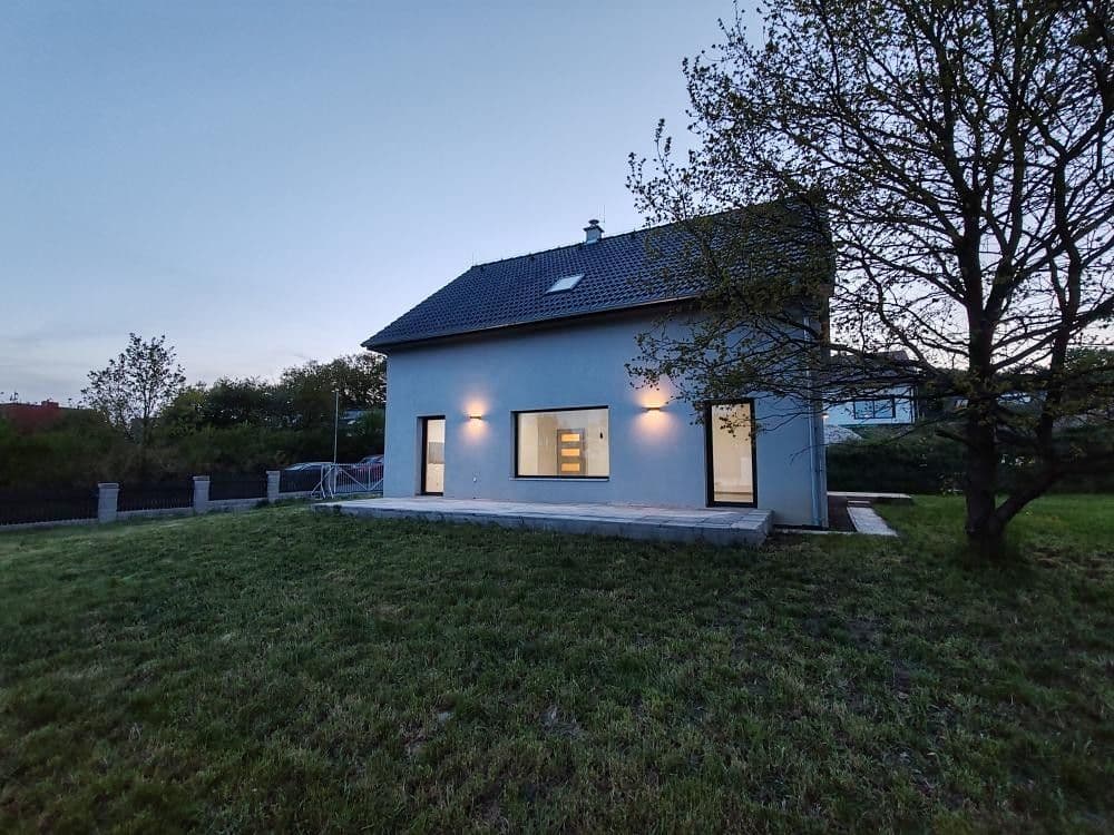 Predaj domu 207 m², pozemok 723 m², Ke Koupališti, Jirkov, Ústecký kraj Predaj domu 207 m², pozemok 723 m², Ke Koupališti, Jirkov, Ústecký kraj