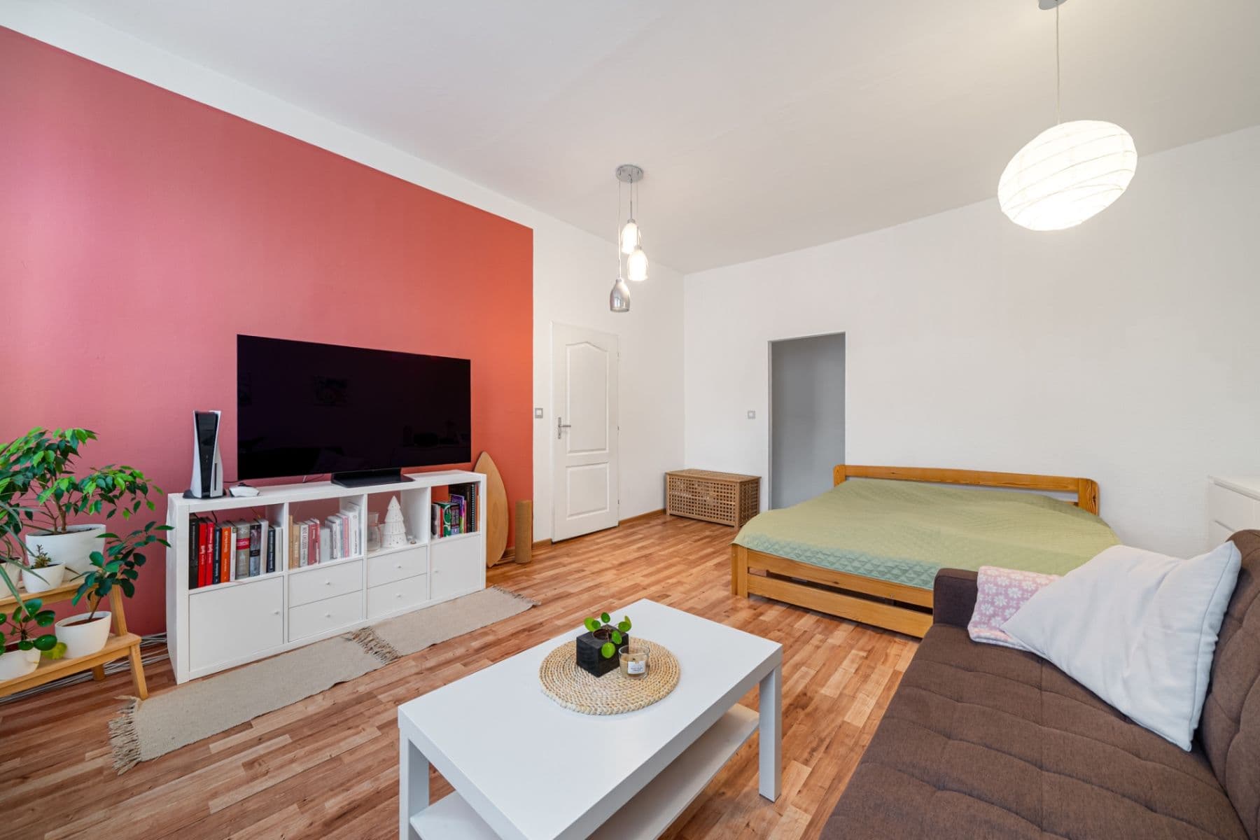 Predaj domu 320 m², pozemek 300 m², Rumunská, Karlovy Vary, Karlovarský kraj Predaj domu 320 m², pozemek 300 m², Rumunská, Karlovy Vary, Karlovarský kraj
