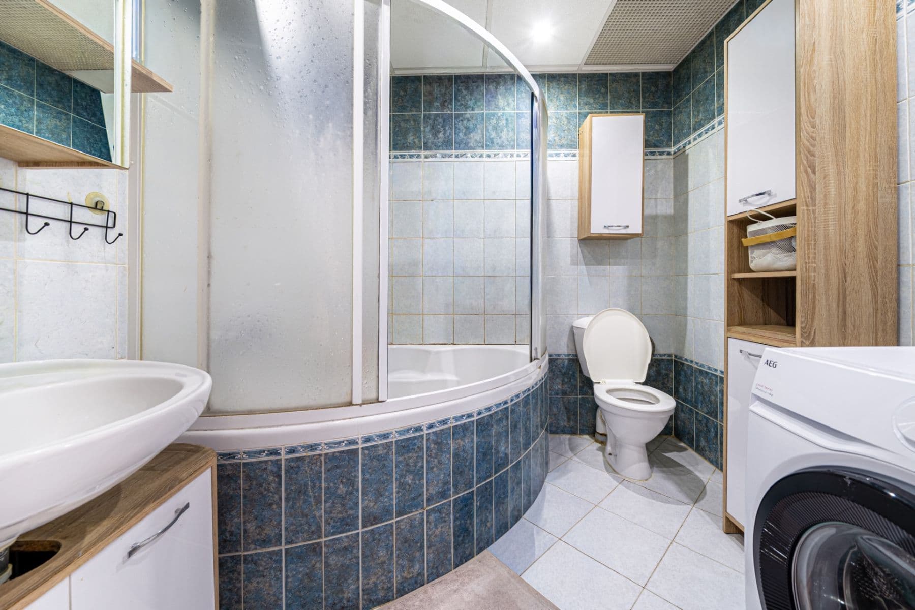Predaj domu 320 m², pozemek 300 m², Rumunská, Karlovy Vary, Karlovarský kraj Predaj domu 320 m², pozemek 300 m², Rumunská, Karlovy Vary, Karlovarský kraj