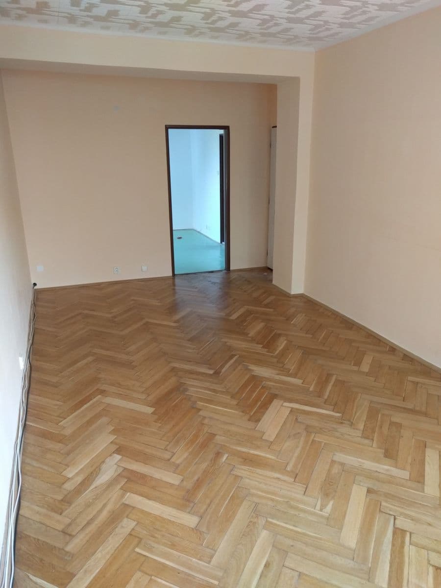 Prenájom bytu 2-izbový 58 m², Boženy Němcové, Sokolov, Karlovarský kraj Prenájom bytu 2-izbový 58 m², Boženy Němcové, Sokolov, Karlovarský kraj