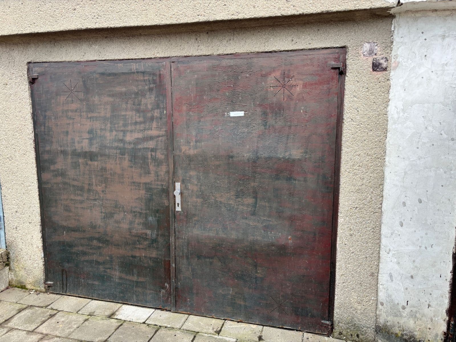 Predaj garáže 20 m², Moravany, Jihomoravský kraj Predaj garáže 20 m², Moravany, Jihomoravský kraj