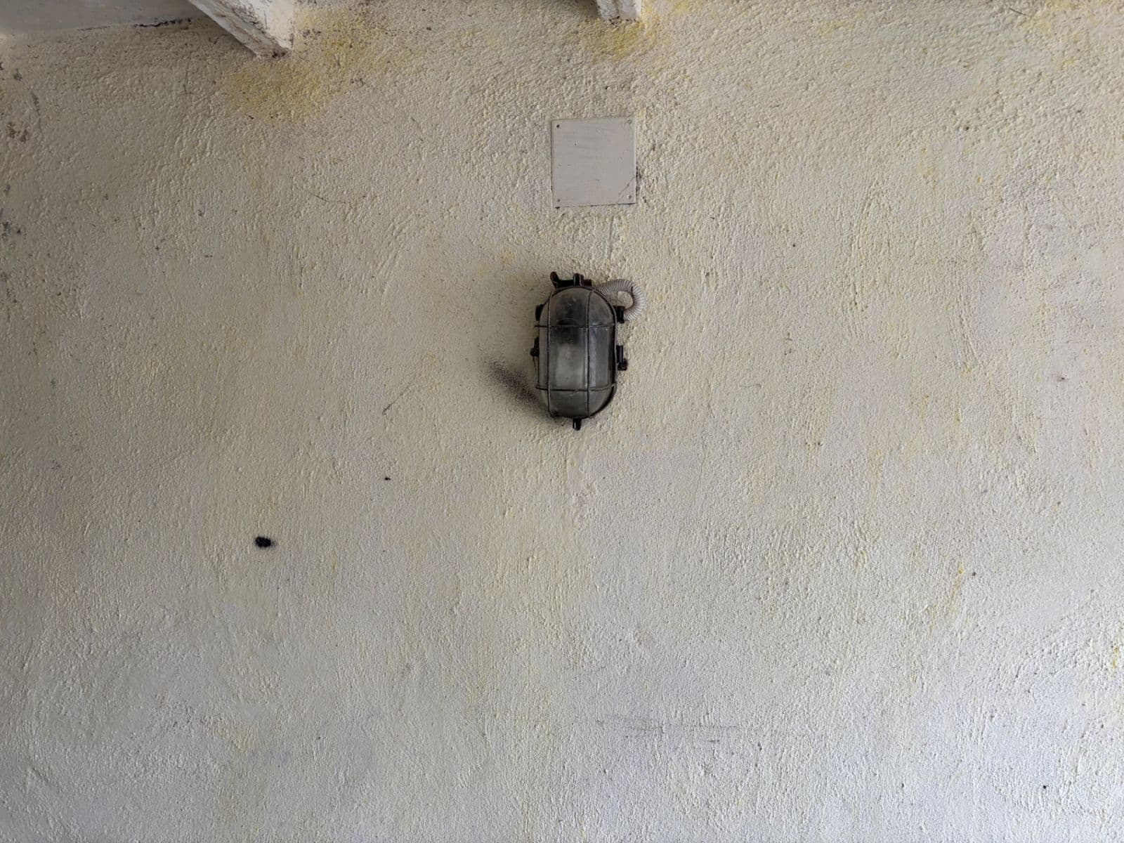 Predaj garáže 20 m², Moravany, Jihomoravský kraj Predaj garáže 20 m², Moravany, Jihomoravský kraj