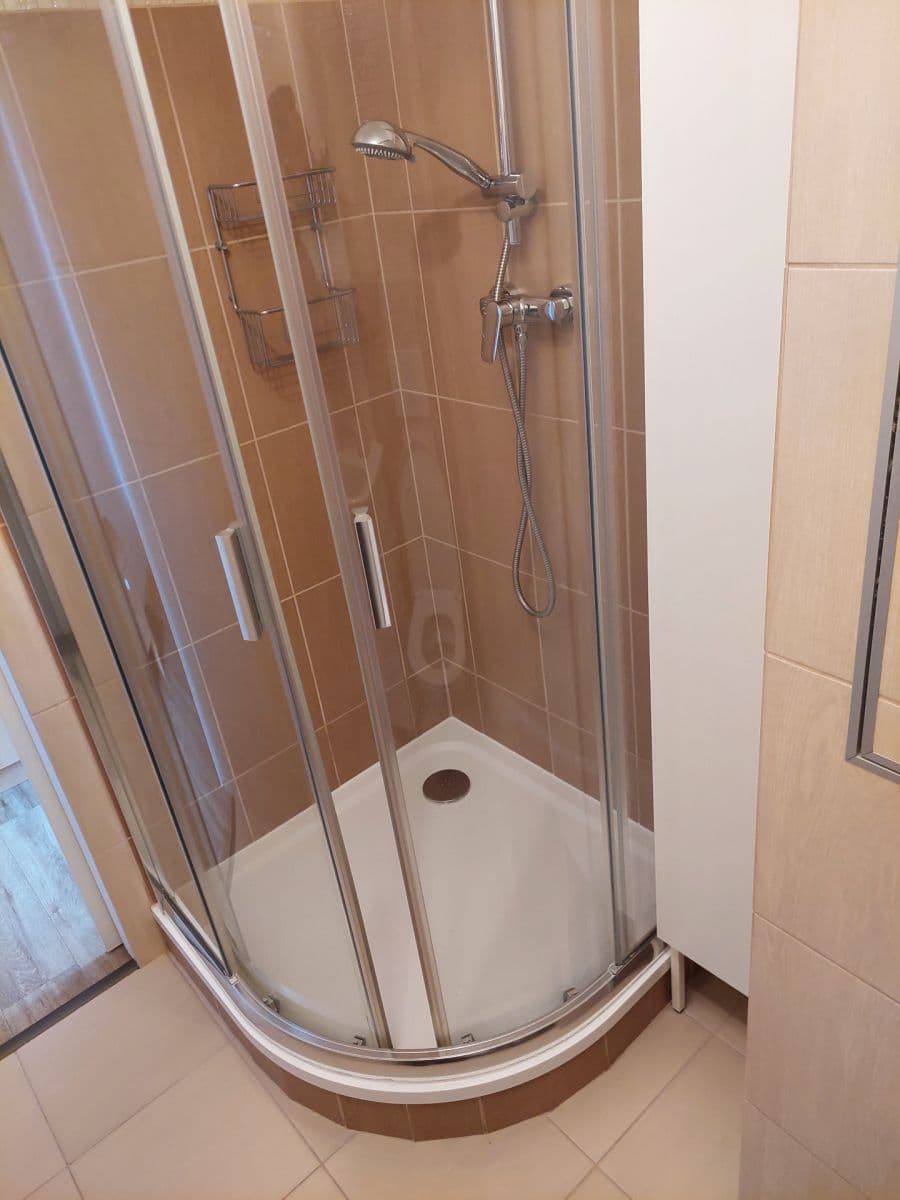 Prenájom bytu 2-izbový 36 m², Srbská, Brno, Jihomoravský kraj Prenájom bytu 2-izbový 36 m², Srbská, Brno, Jihomoravský kraj