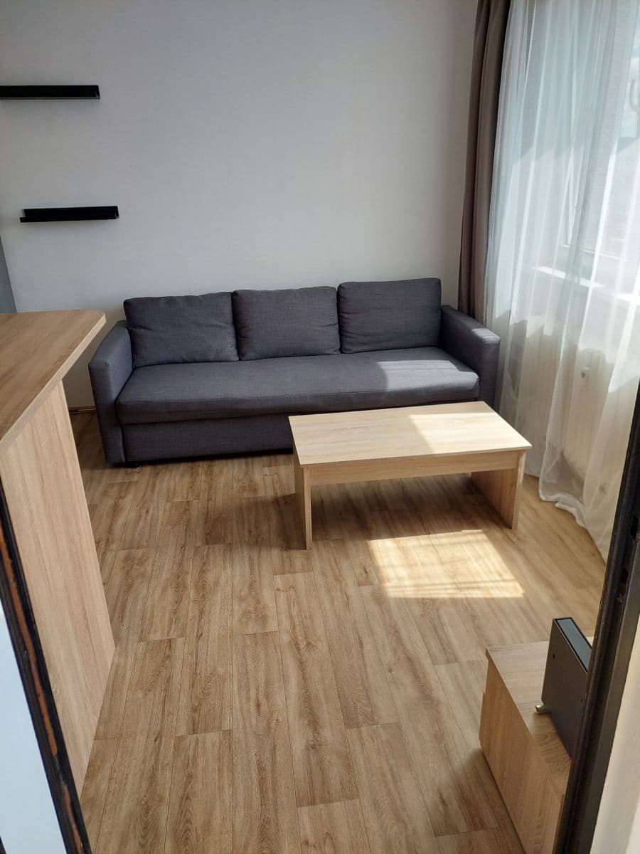 Prenájom bytu 2-izbový 36 m², Srbská, Brno, Jihomoravský kraj Prenájom bytu 2-izbový 36 m², Srbská, Brno, Jihomoravský kraj