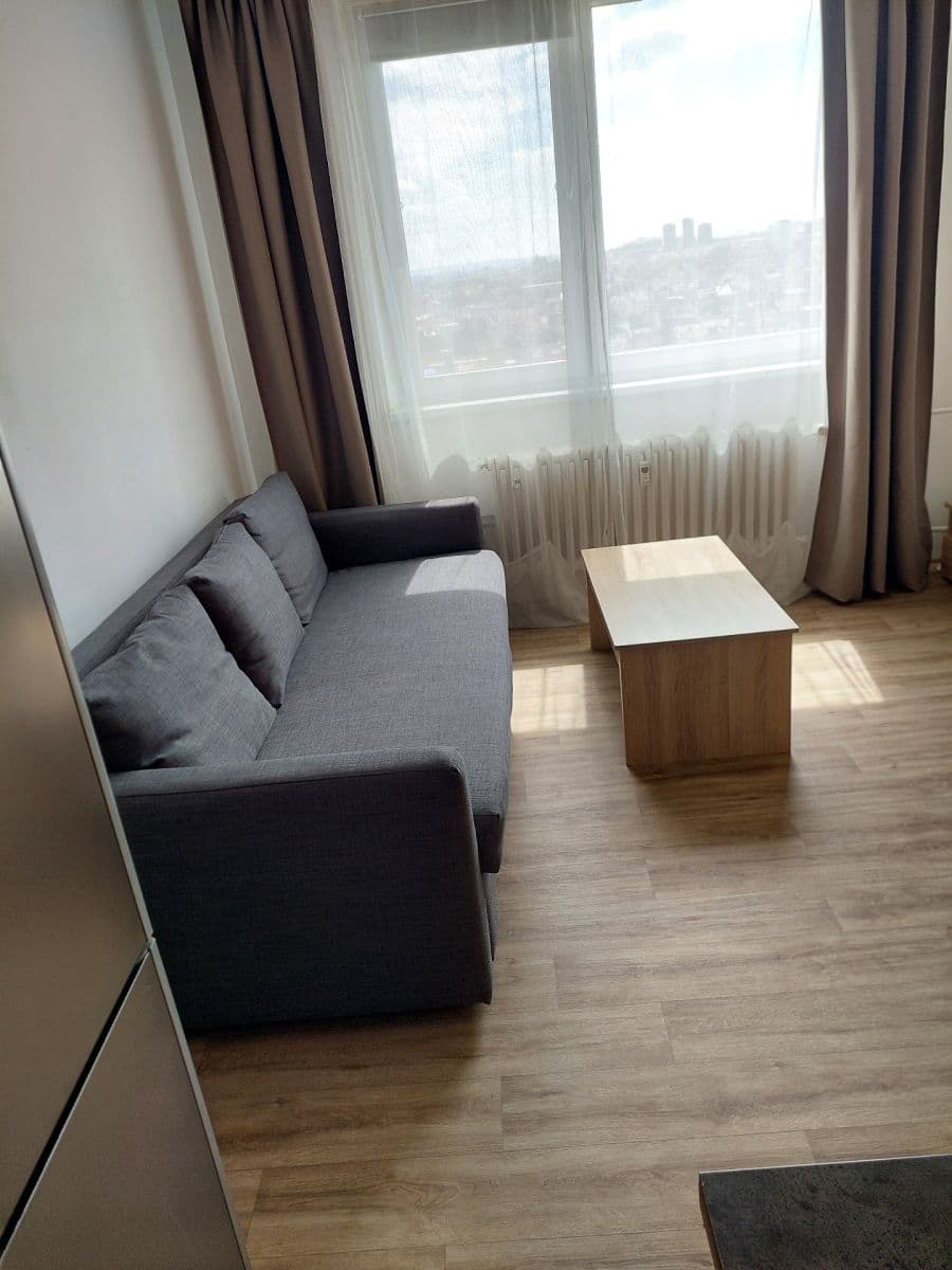 Prenájom bytu 2-izbový 36 m², Srbská, Brno, Jihomoravský kraj Prenájom bytu 2-izbový 36 m², Srbská, Brno, Jihomoravský kraj