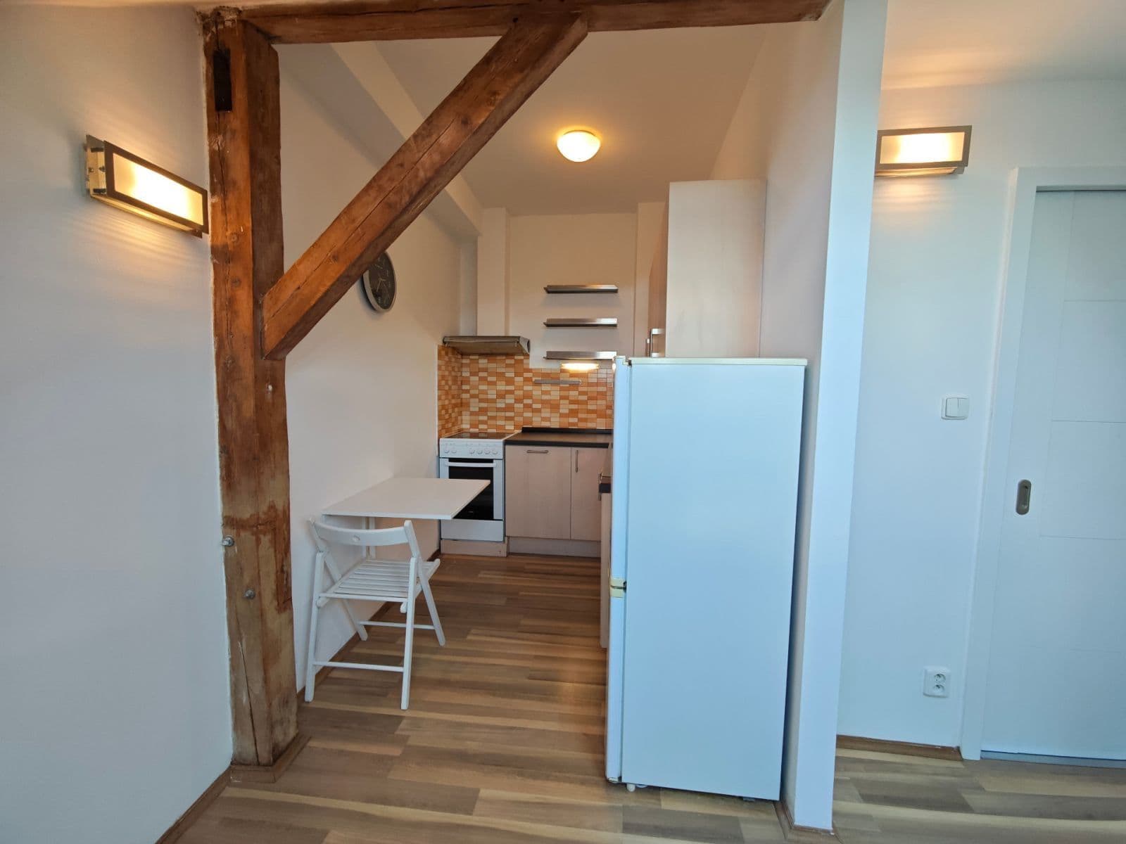 Predaj bytu 1-izbový 32 m², V Okruží, Praha, Praha Predaj bytu 1-izbový 32 m², V Okruží, Praha, Praha