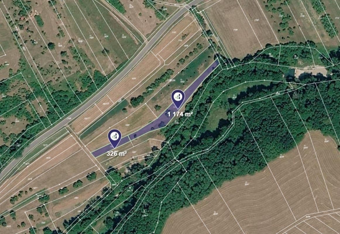 Predaj pozemku 1.500 m², Javorník, Jihomoravský kraj Predaj pozemku 1.500 m², Javorník, Jihomoravský kraj