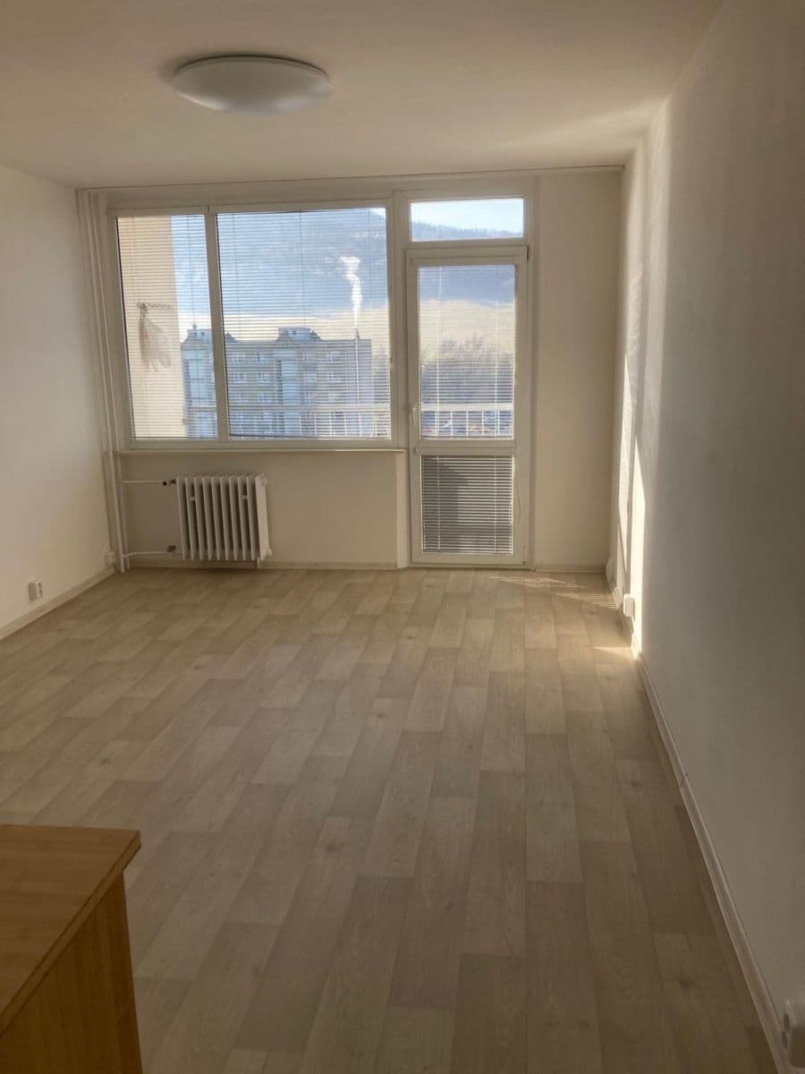 Prenájom bytu 1-izbový 28 m², Oblouková, Děčín, Ústecký kraj Prenájom bytu 1-izbový 28 m², Oblouková, Děčín, Ústecký kraj