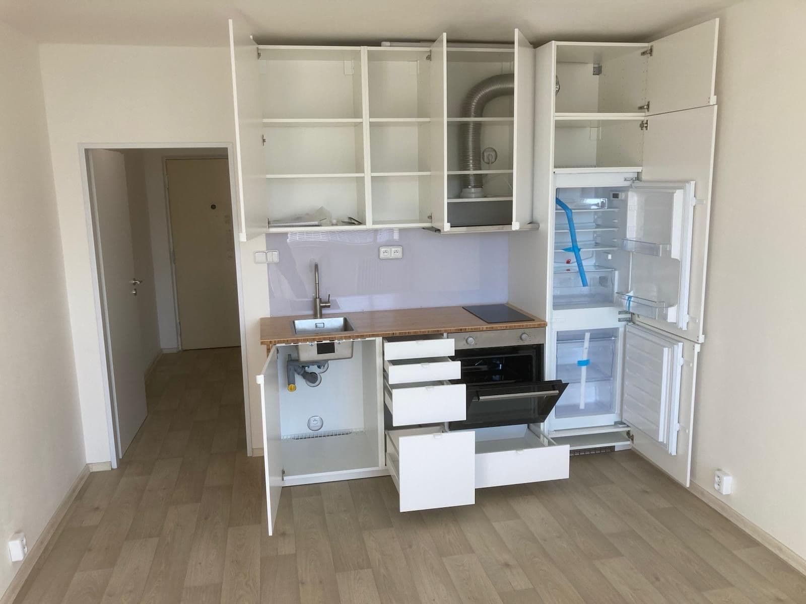 Prenájom bytu 1-izbový 28 m², Oblouková, Děčín, Ústecký kraj Prenájom bytu 1-izbový 28 m², Oblouková, Děčín, Ústecký kraj