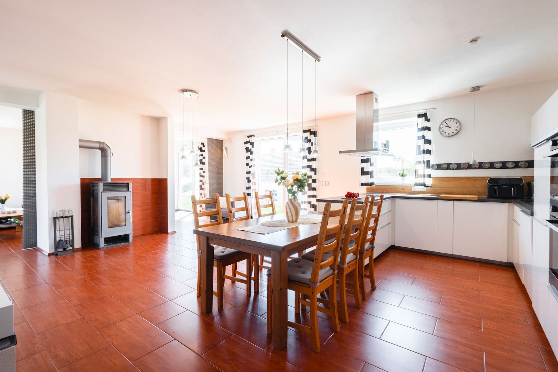 Predaj domu 250 m², pozemek 1.421 m², Kvašťovská, Sedlec-Prčice, Středočeský kraj Predaj domu 250 m², pozemek 1.421 m², Kvašťovská, Sedlec-Prčice, Středočeský kraj