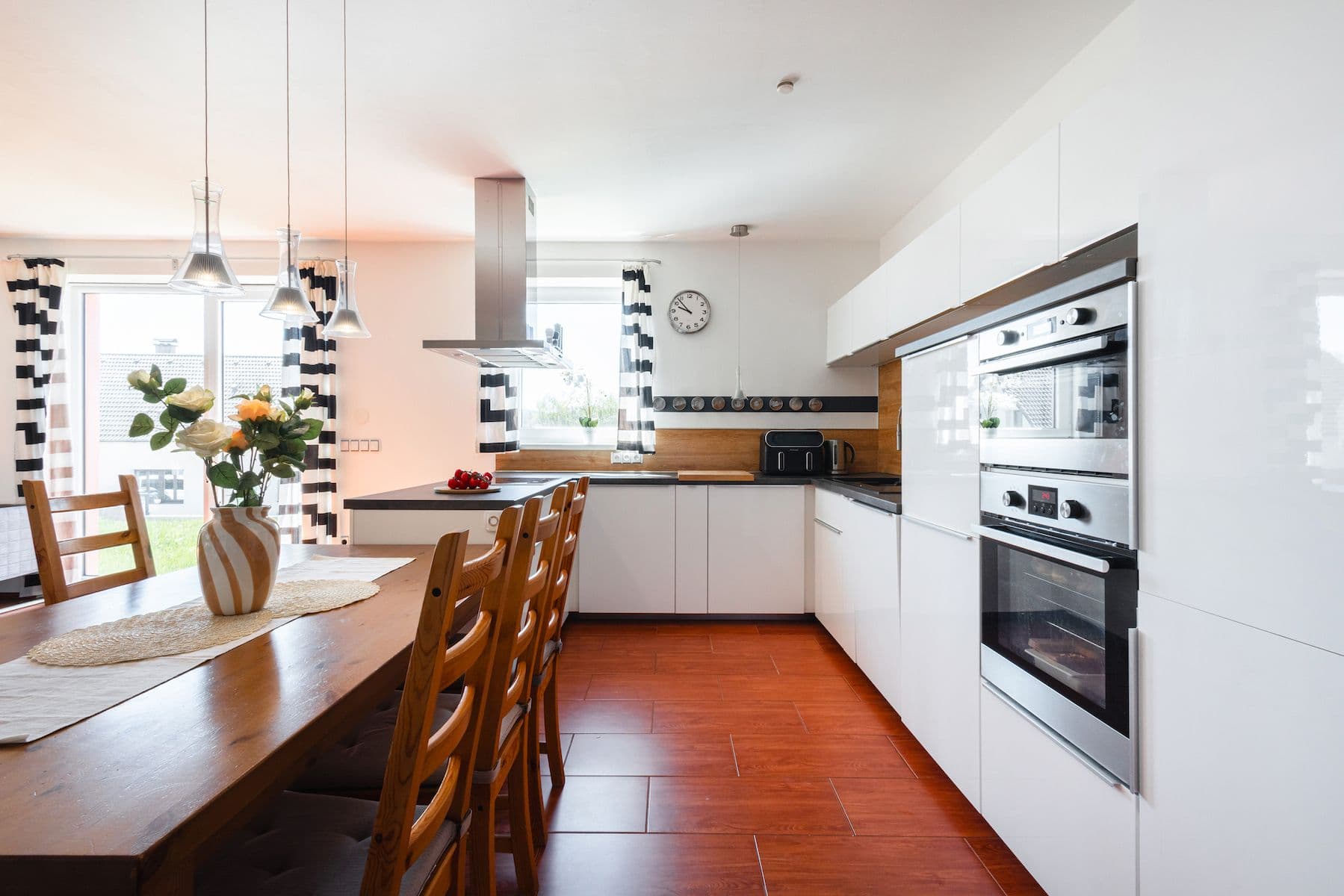 Predaj domu 250 m², pozemek 1.421 m², Kvašťovská, Sedlec-Prčice, Středočeský kraj Predaj domu 250 m², pozemek 1.421 m², Kvašťovská, Sedlec-Prčice, Středočeský kraj