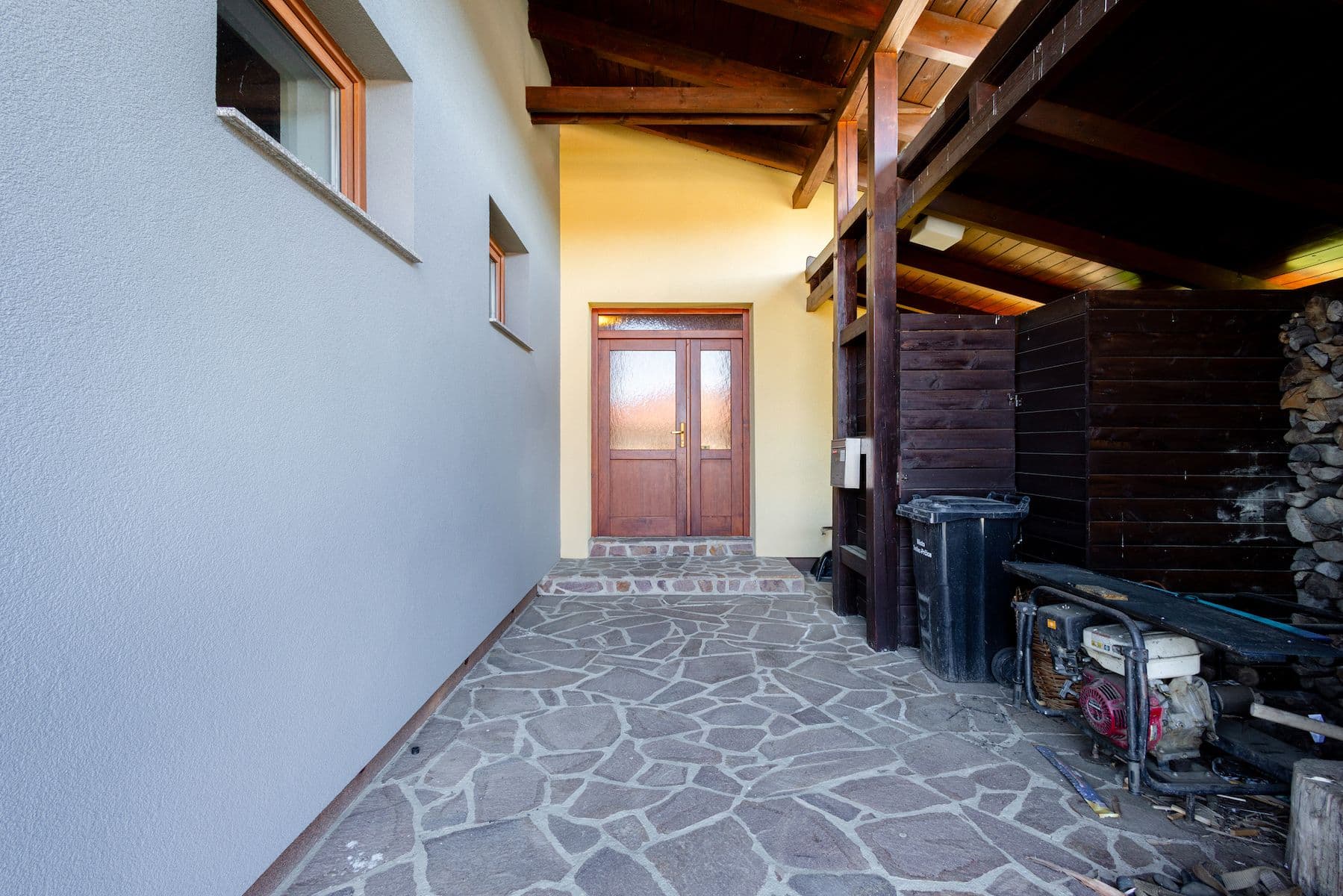 Predaj domu 250 m², pozemek 1.421 m², Kvašťovská, Sedlec-Prčice, Středočeský kraj Predaj domu 250 m², pozemek 1.421 m², Kvašťovská, Sedlec-Prčice, Středočeský kraj
