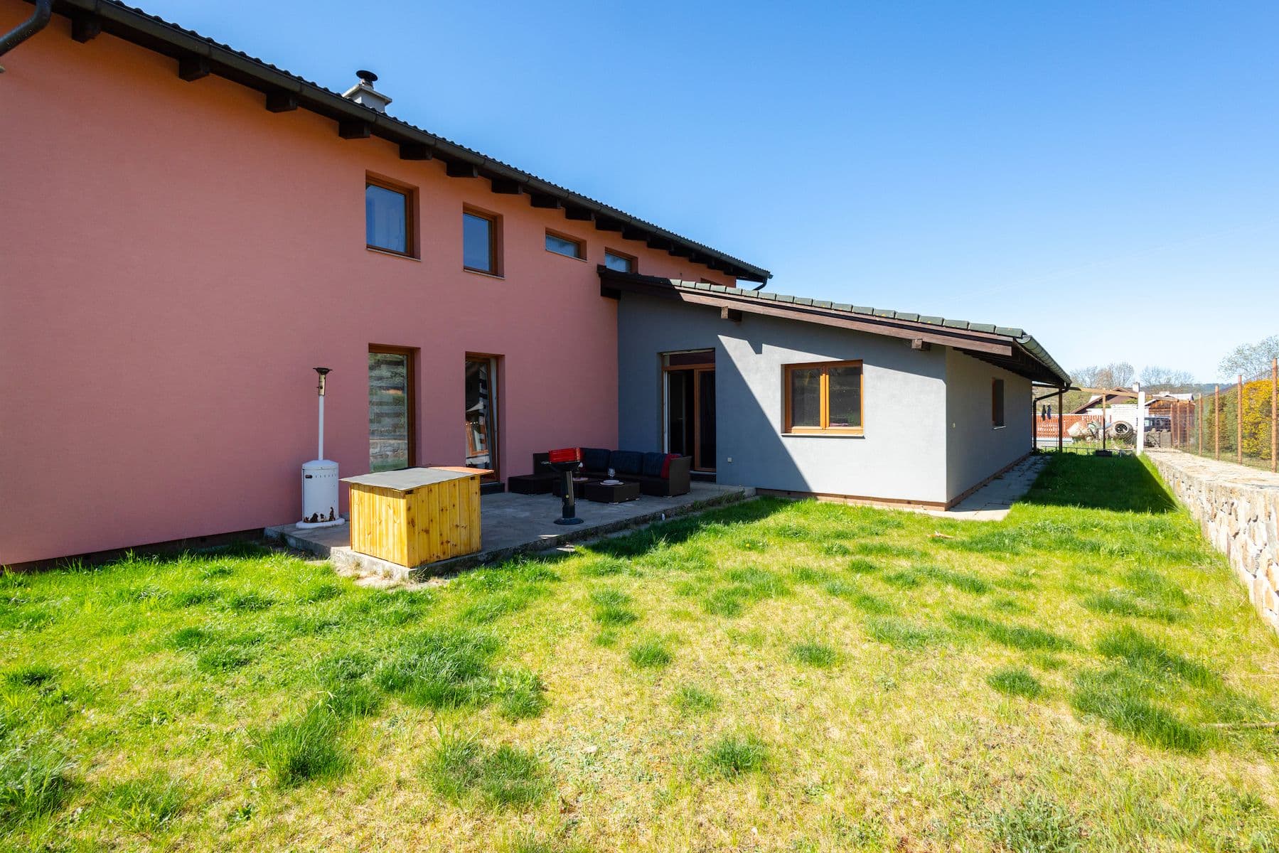 Predaj domu 250 m², pozemek 1.421 m², Kvašťovská, Sedlec-Prčice, Středočeský kraj Predaj domu 250 m², pozemek 1.421 m², Kvašťovská, Sedlec-Prčice, Středočeský kraj
